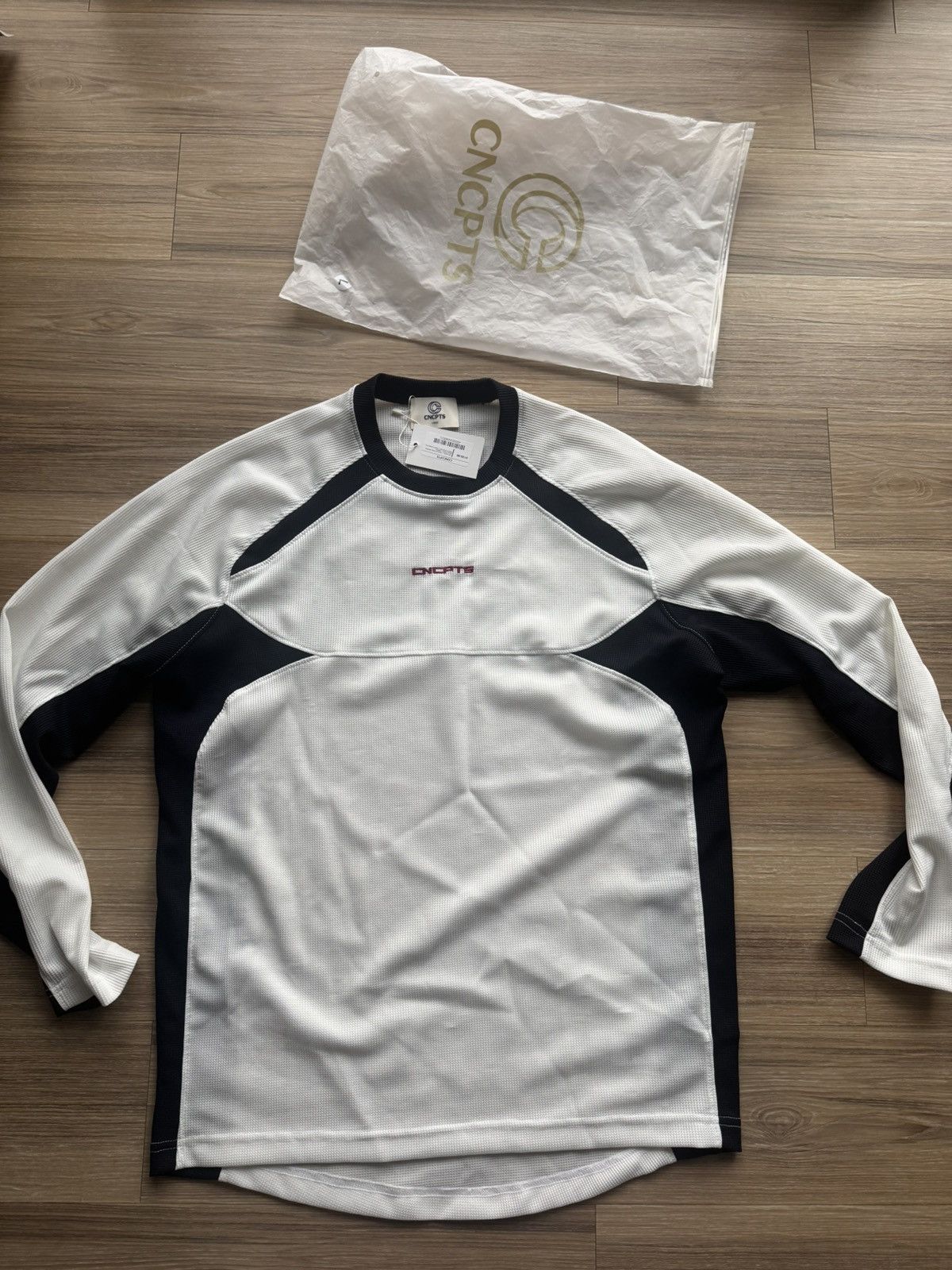 CNCPTS CNCPTS Contrast Poly Waffle Sport Shirt Size L Size US L / EU 52-54 / 3 - 2 Thumbnail