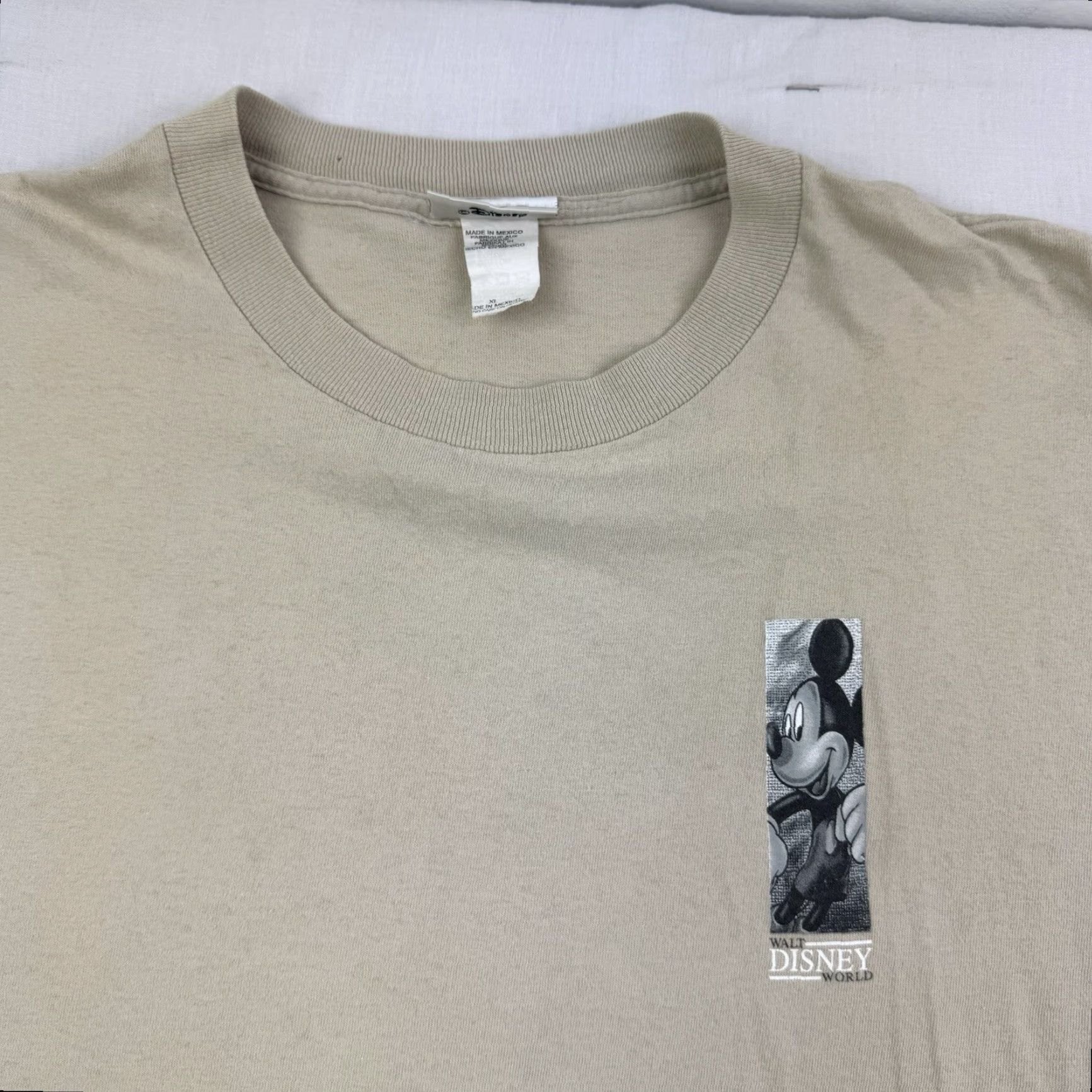 Disney VINTAGE Mickey Mouse T-Shirt Adult XL Tan Disney World Cartoon 90s Y2K Graphic Mens Size US XL / EU 56 / 4 - 4 Thumbnail