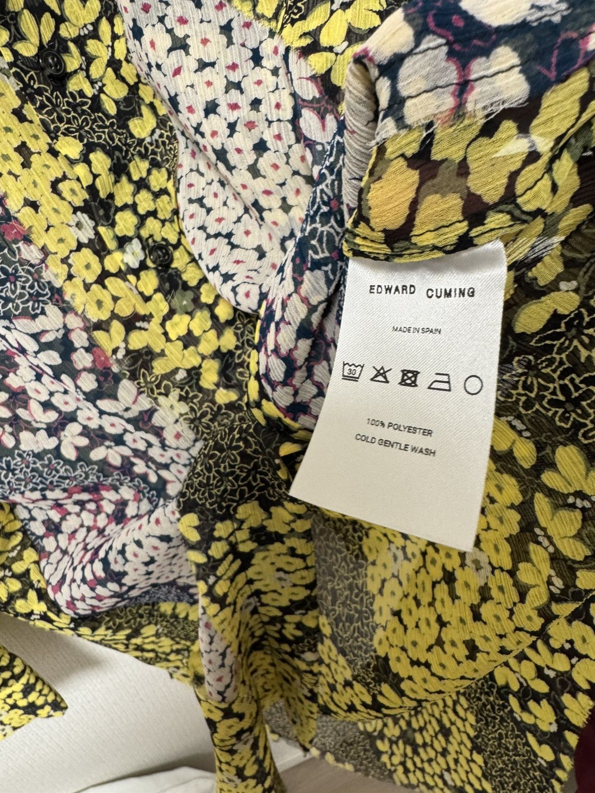 Edward Cuming Edward Cuming SS24 Floral Patchwork Sheer Shirt Size US M / EU 48-50 / 2 - 5 Thumbnail