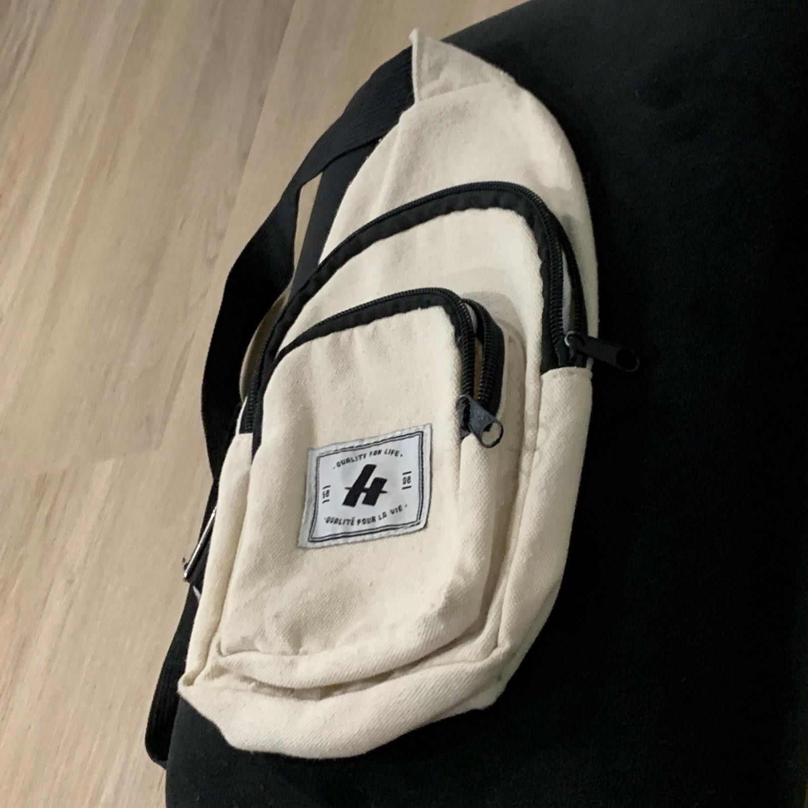 The Unbranded Brand Quality For Life Sling Crossbody Bag Beige Canvas Black Size ONE SIZE - 4 Thumbnail