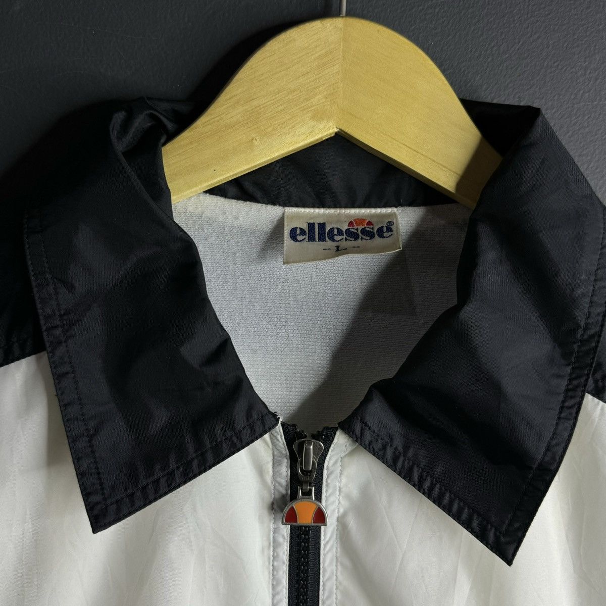 Ellesse 🔥Rare🔥Vintage 1990 Ellesse Windbreaker Jacket Size US L / EU 52-54 / 3 - 4 Thumbnail