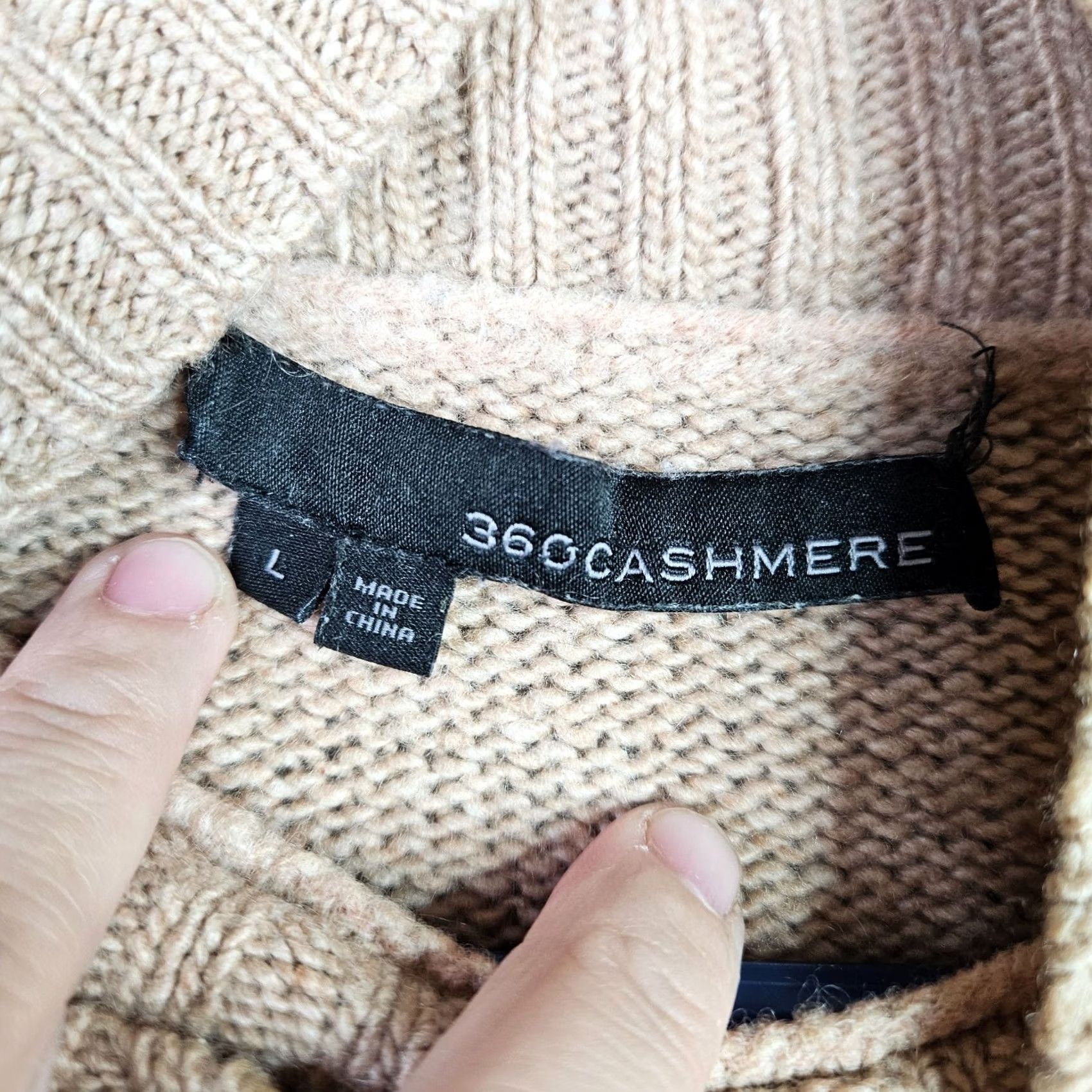 Vintage 360Cashmere Beige Mock Neck Sweater Size Large Women Knit Solid Long Sleeve Casual, All Seasons, Regular Fit Size L / US 10 / IT 46 - 5 Thumbnail
