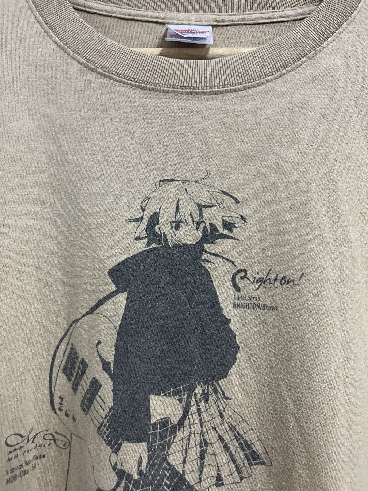 Anime 💥Brighton Guitar Japanese Anime T Shirts Size US L / EU 52-54 / 3 - 7 Thumbnail