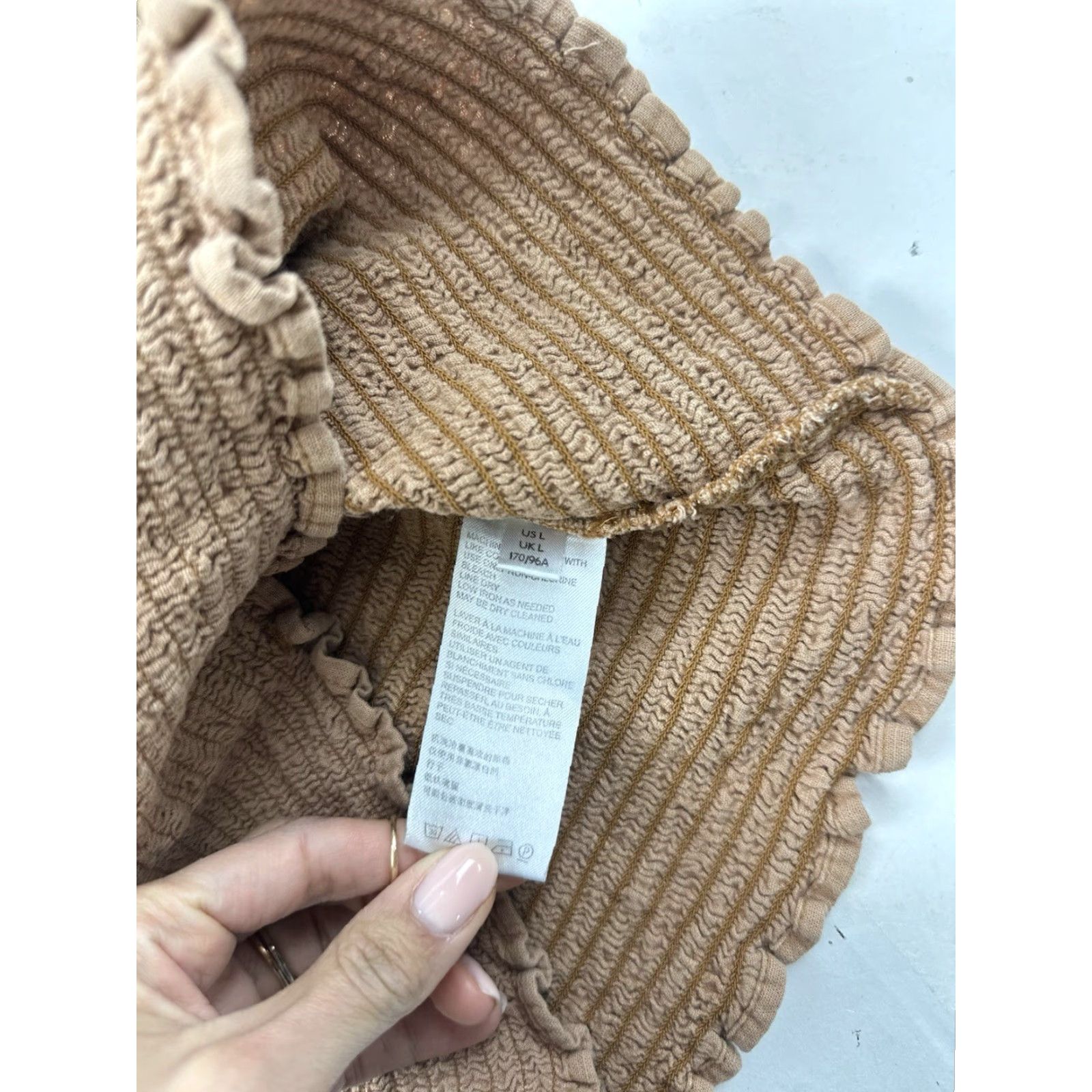 Urban Outfitters VINTAGE Urban Outfitters Shirt Womens L Large Orange Tan Smocked Crop Cottagecore Size L / US 10 / IT 46 - 4 Thumbnail
