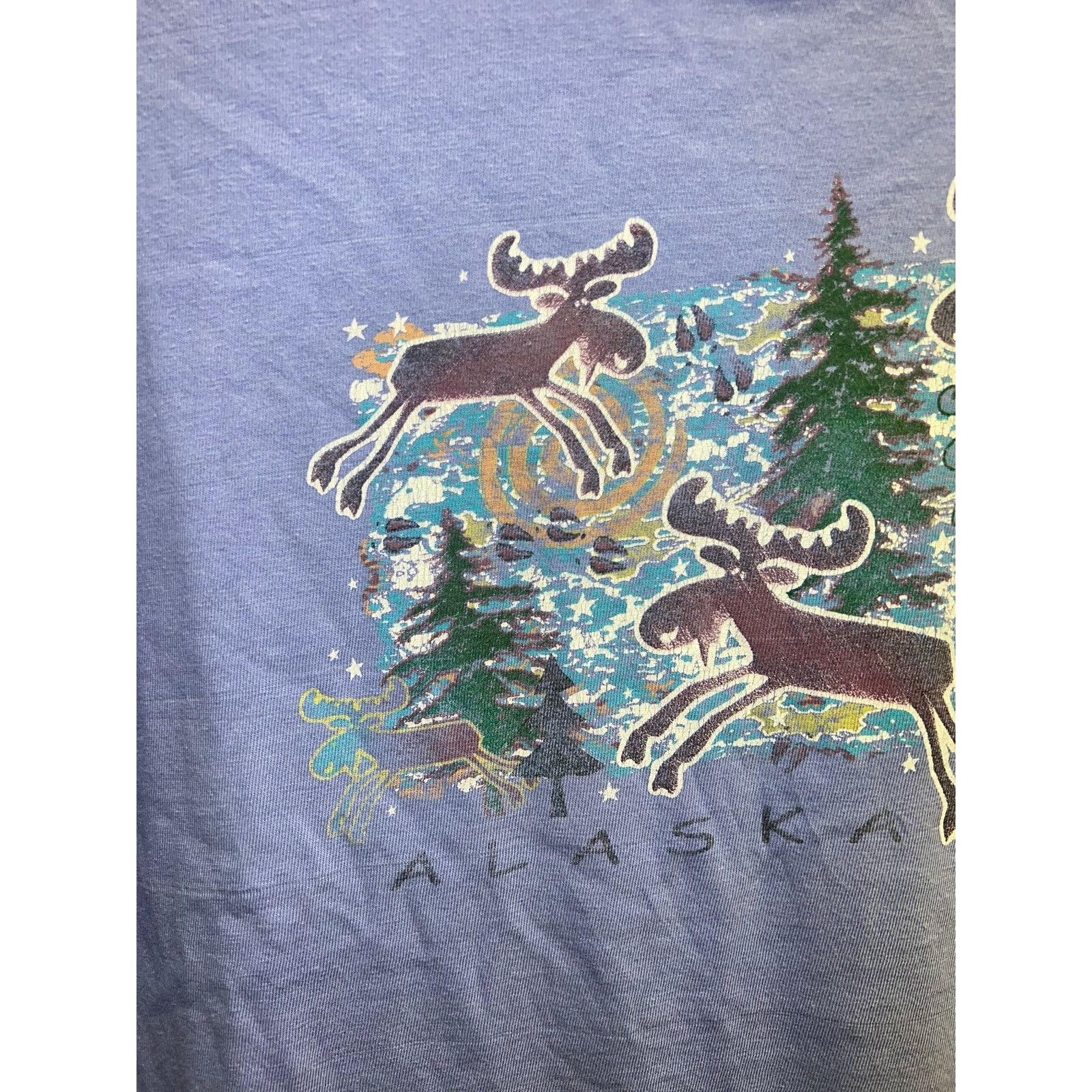 Hanes Vintage Alaska Shirt Moose Tracks Animal Graphic Tee 1990s Size US L / EU 52-54 / 3 - 3 Thumbnail