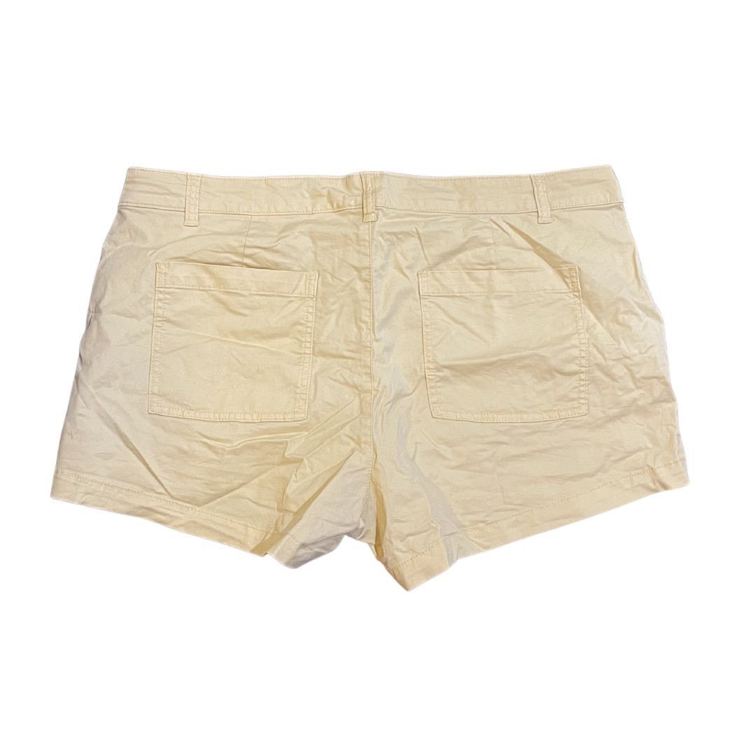 Gap Chino 3" Shorts Butter Yellow 18 Spring Summer Beach Casual Size 40" / US 18 - 2 Thumbnail