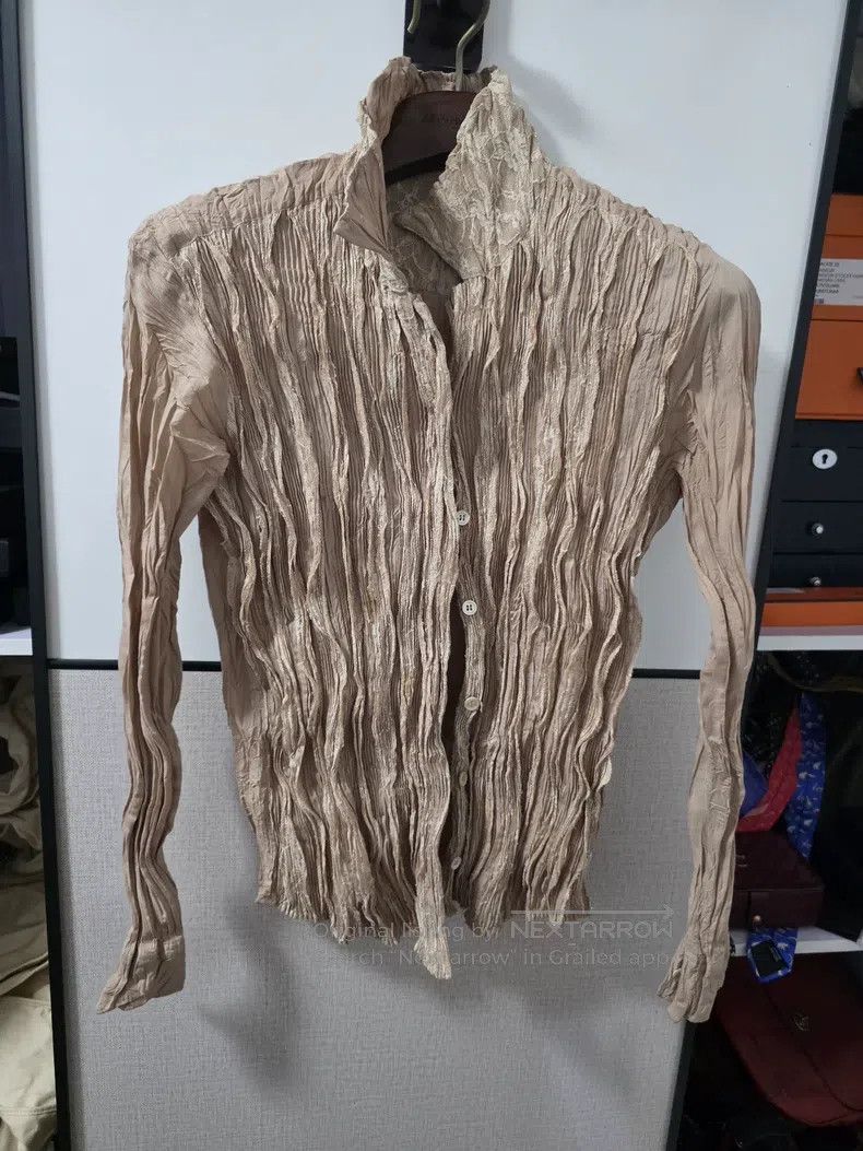 Issey Miyake Issey Miyake Vintage Beige Velvet Patterned Ruched Long-Sl Size M / US 6-8 / IT 42-44 - 1 Thumbnail