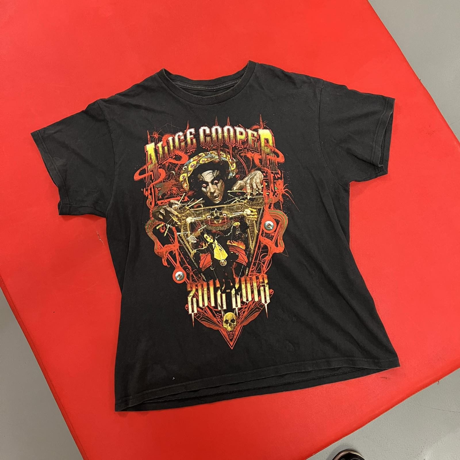 Band Tees × Vintage Vintage ALICE COOPER Rock tee 2012 T-Shirt Size US S / EU 44-46 / 1 - 1 Thumbnail
