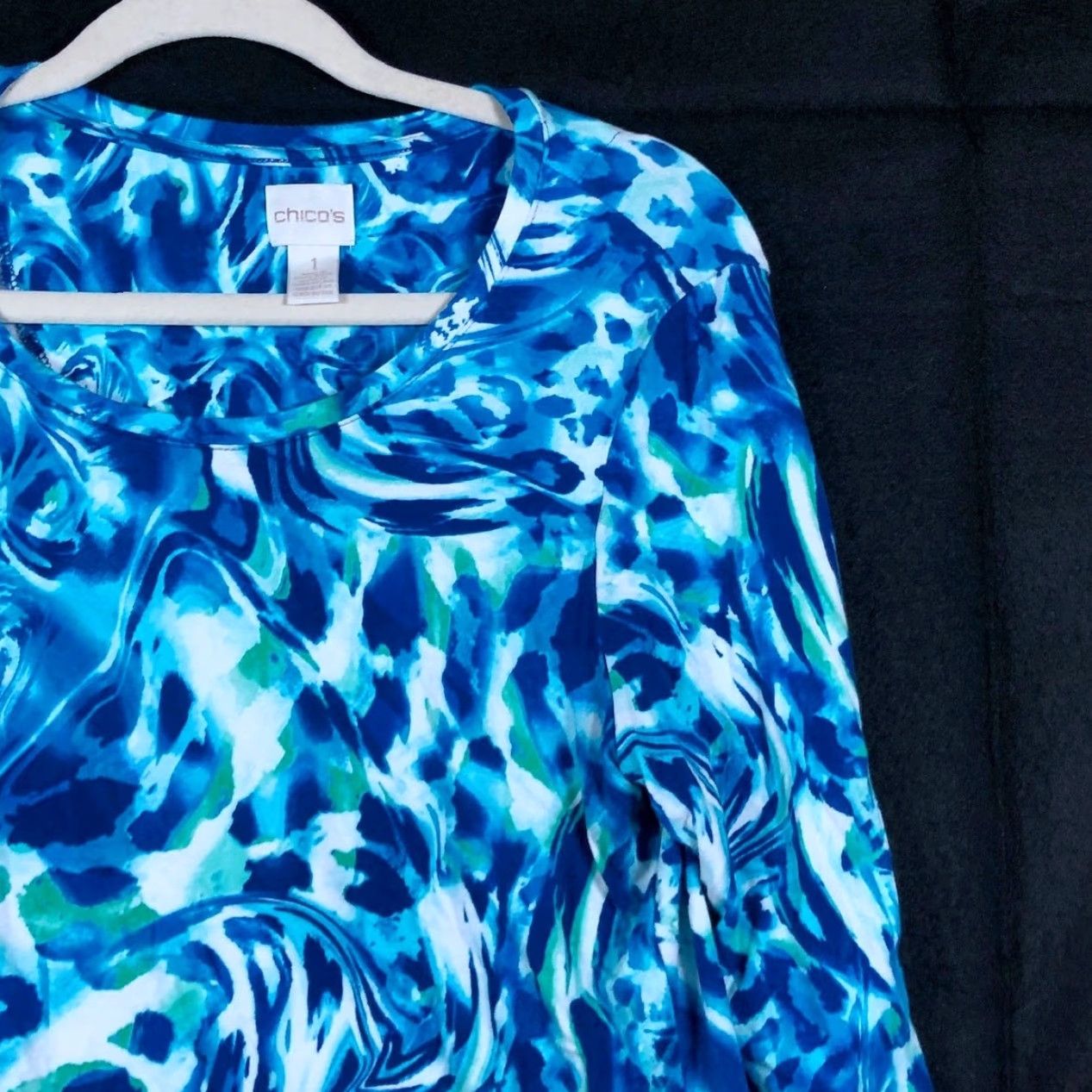 Vintage Chicos Womens Blouse Blue White Abstract 3/4 Sleeve Scoop Neck Stretch 1 (M) Size M / US 6-8 / IT 42-44 - 5 Thumbnail