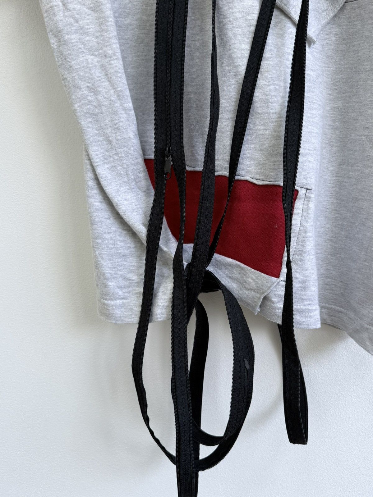 Japanese Brand Blablahospital Japanese Brand Zip Bondage Distressed T-Shirt Size US M / EU 48-50 / 2 - 4 Thumbnail