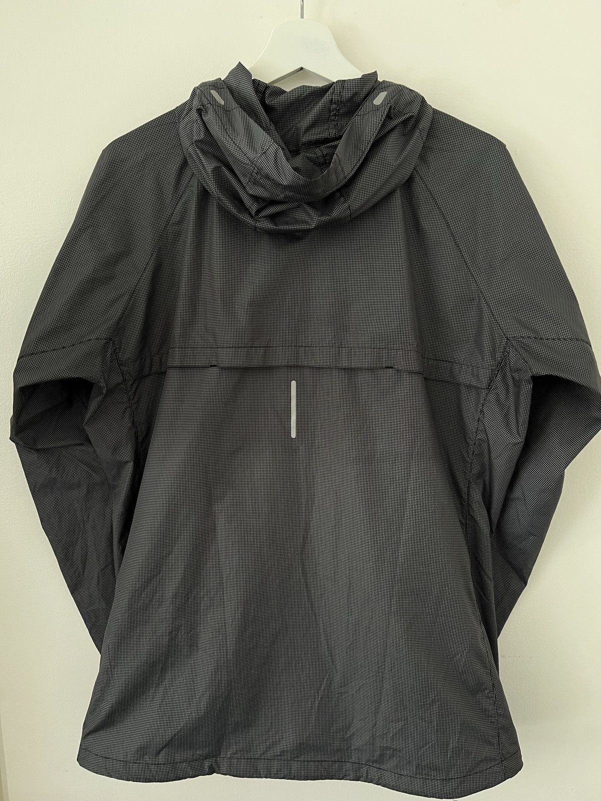 Nike Nike Running Ultralight Jacket Size US XL / EU 56 / 4 - 2 Thumbnail