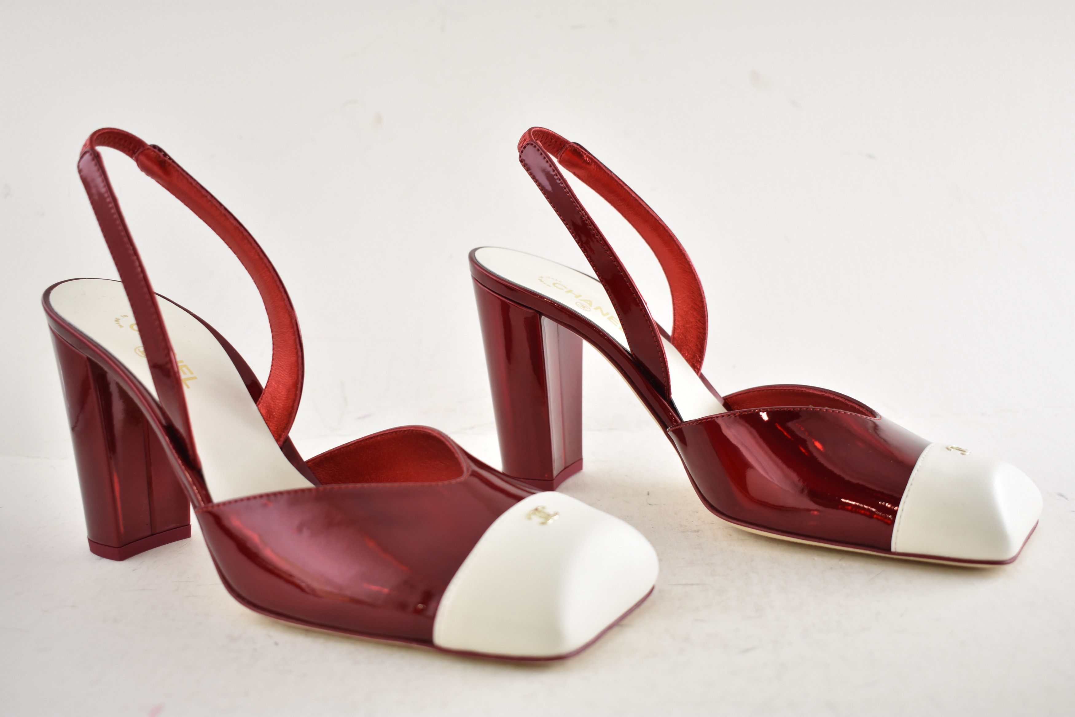Chanel 26S Blazy White Square Toe CC Slingback Block Heel Pump 42 Size US 12 / IT 42 - 4 Thumbnail