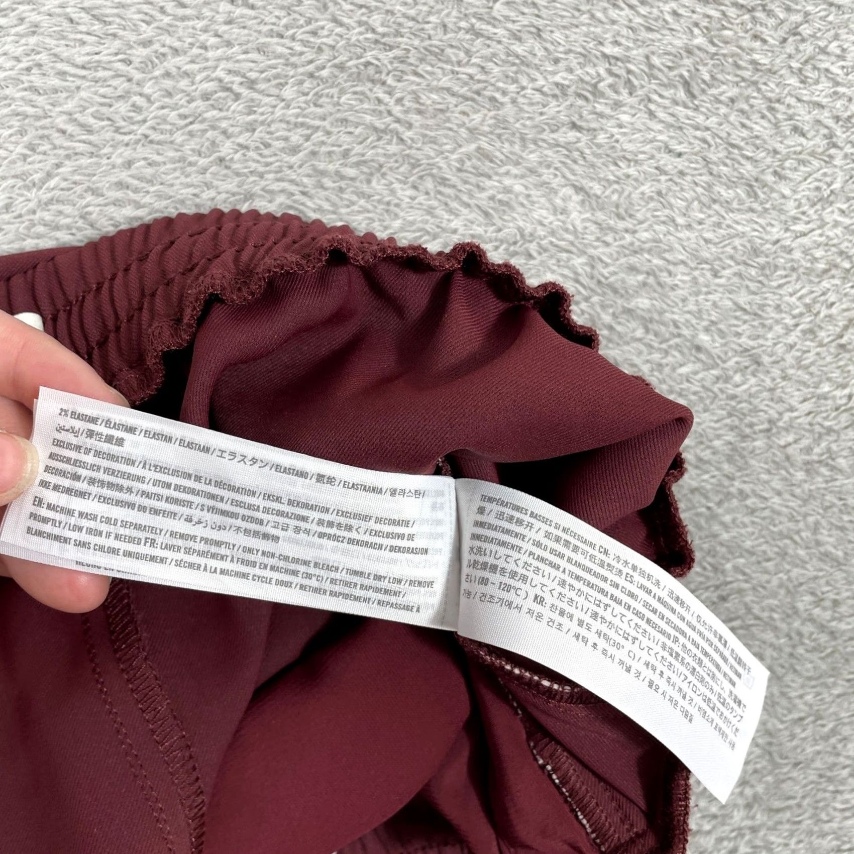 Abercrombie & Fitch Abercrombie & Fitch Shorts Womens XL Burgundy Side Stripe Athletic Loungewear Size 26" / US 2 / IT 38 - 5 Thumbnail