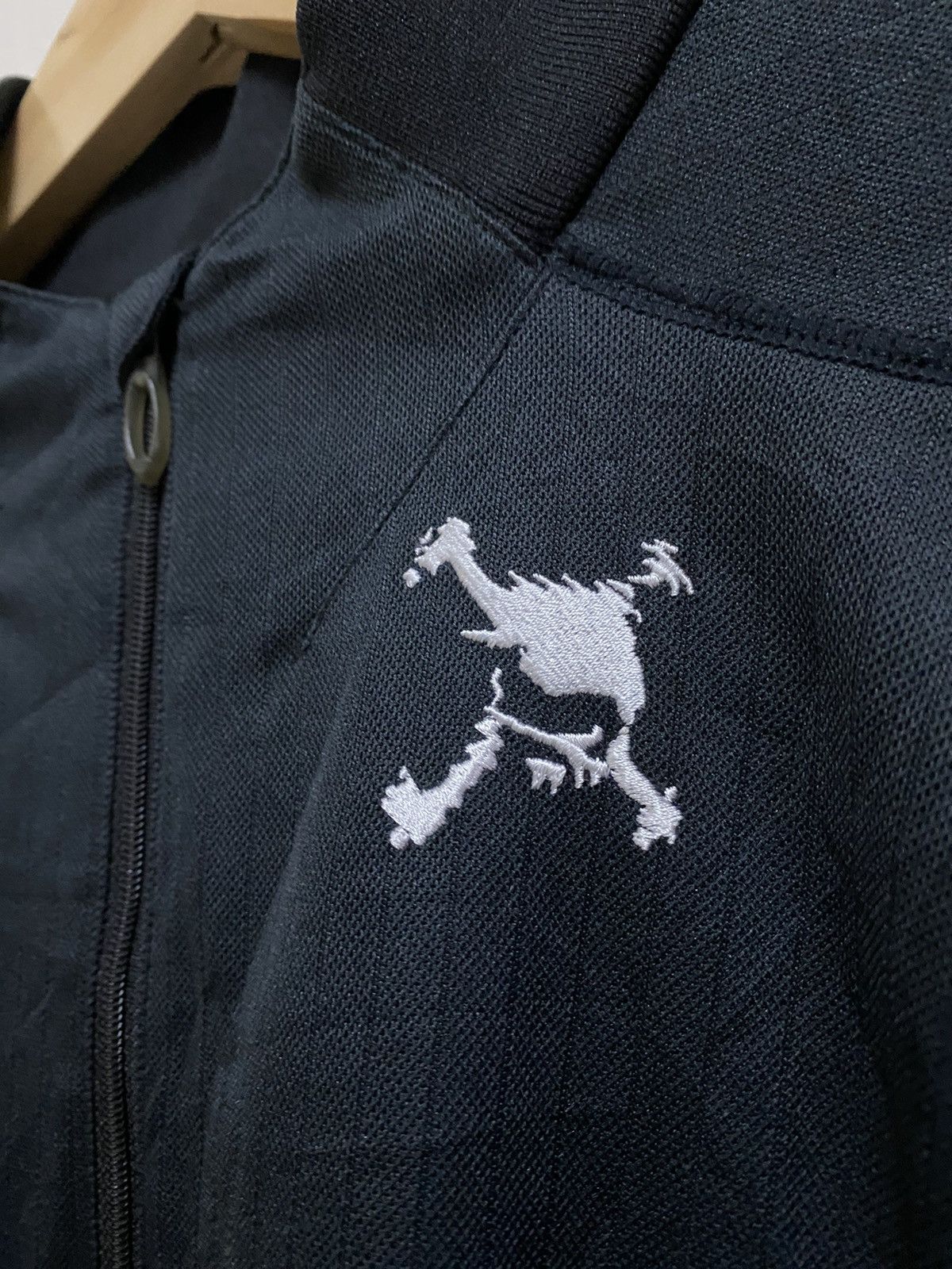 vintage zipped oakley skull