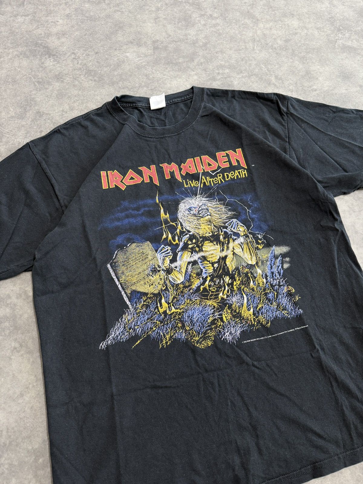 Gildan 2005 vintage merch band tee iron maiden licence of gildan Size US XL / EU 56 / 4 - 3 Thumbnail