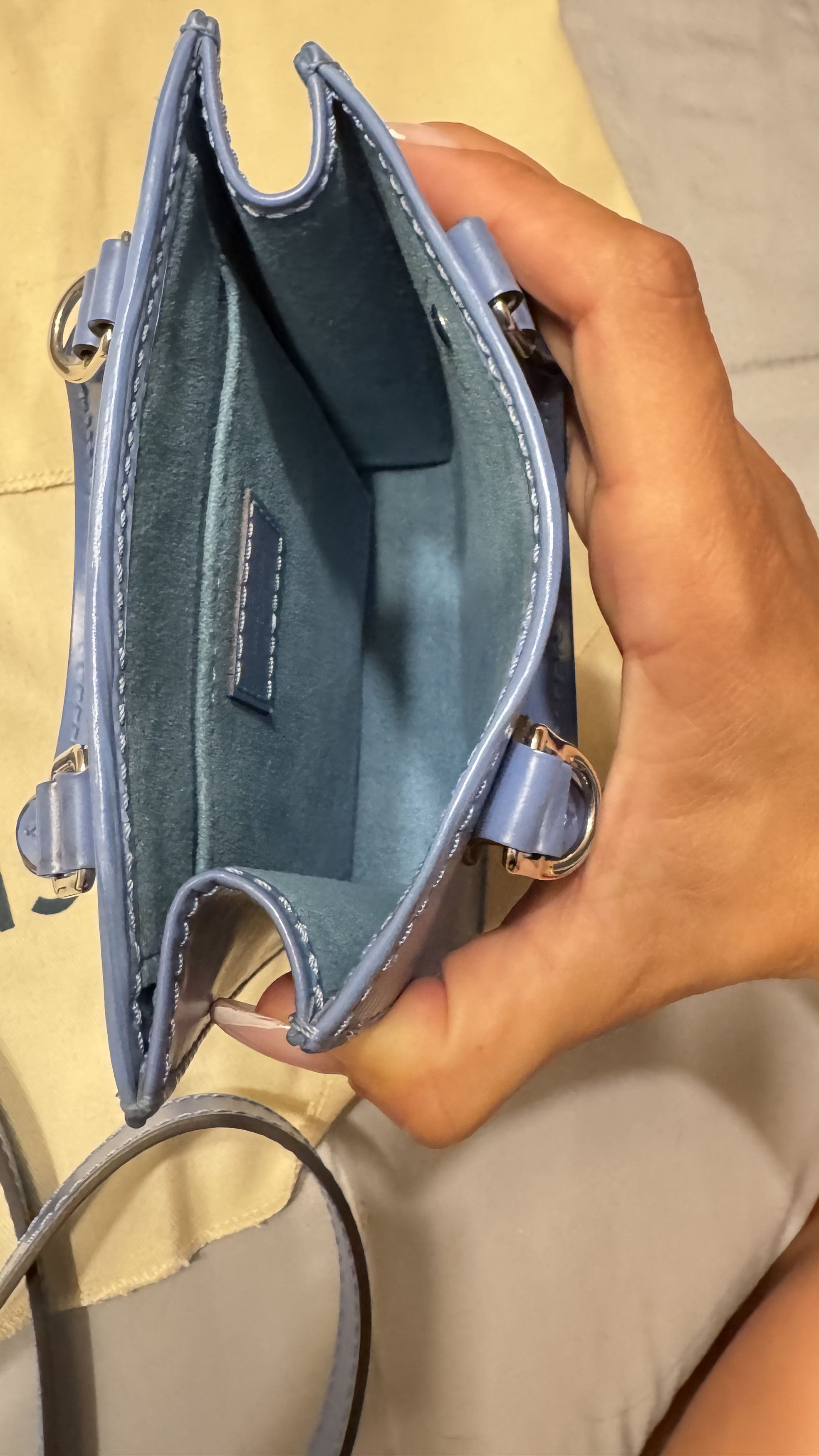 Louis Vuitton Louis Vuitton Petit Sac Plat Shoulder Bag Blue Epi Leather Size ONE SIZE - 2 Thumbnail