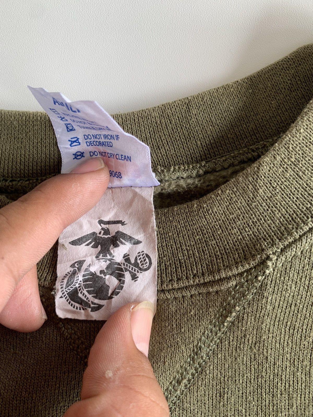 Other USMC military crewneck Size US L / EU 52-54 / 3 - 4 Thumbnail