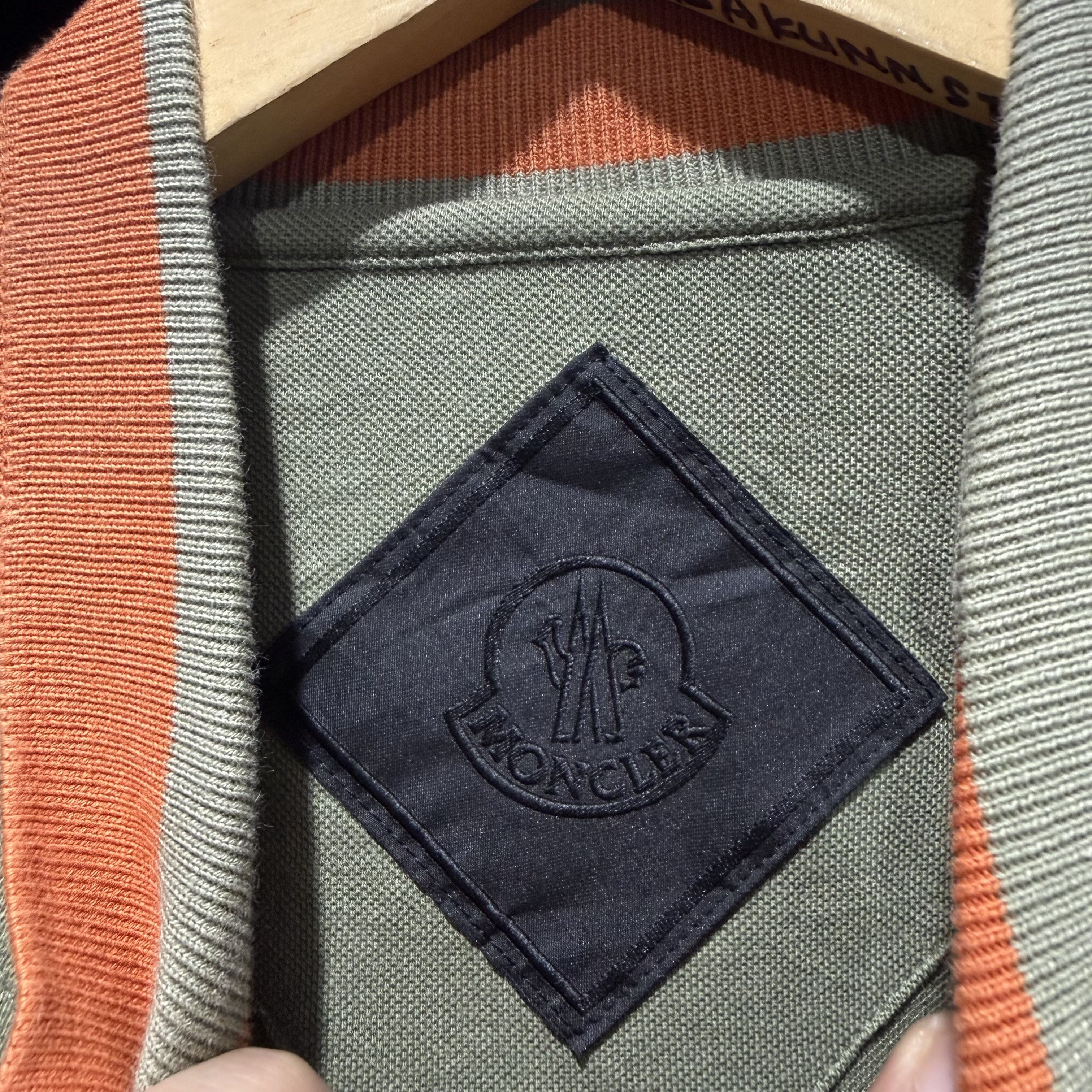 Moncler Moncler Polo Shirt Size US S / EU 44-46 / 1 - 4 Thumbnail
