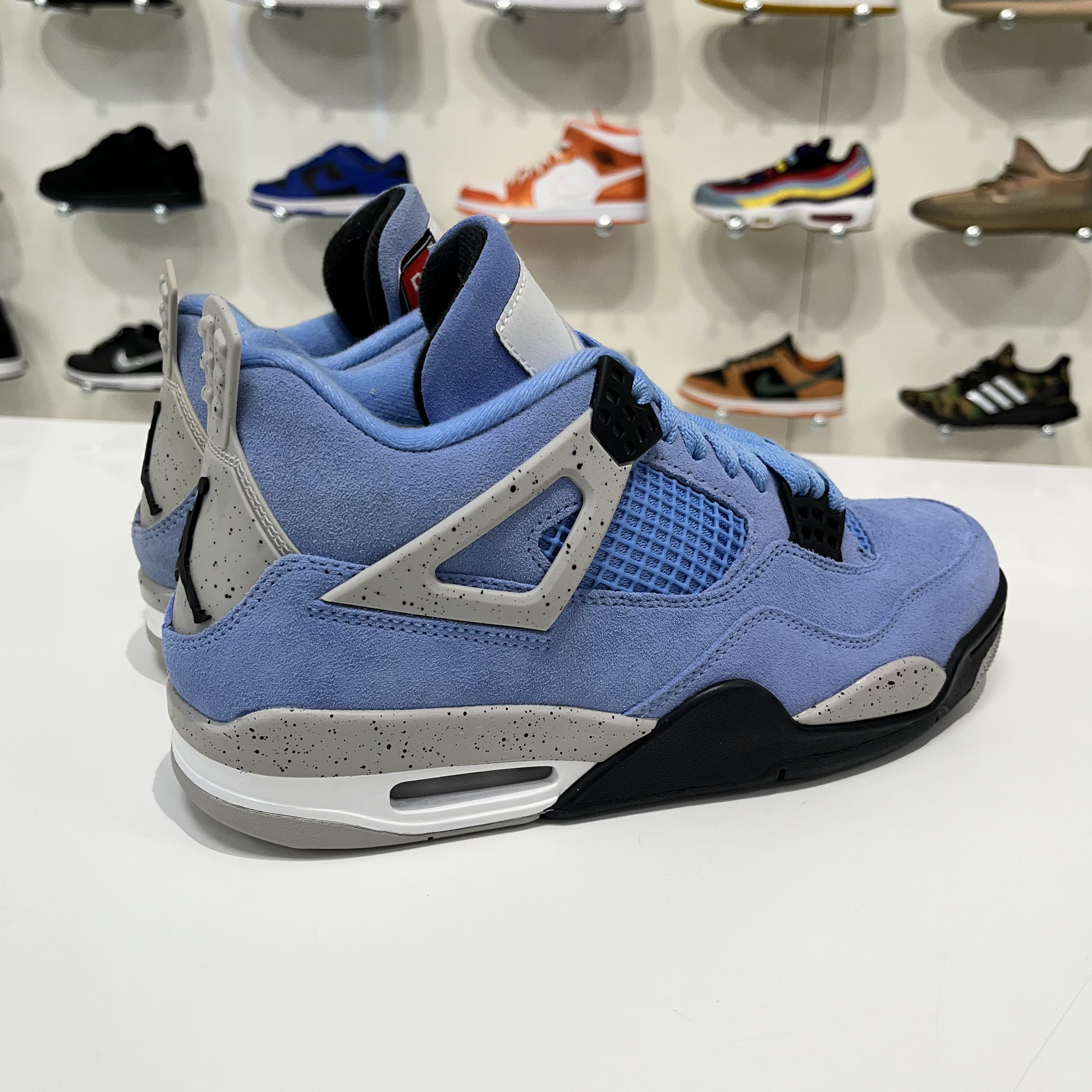 Nike Air Jordan 4 University Blue Size US 8.5 / EU 41-42 - 6 Thumbnail