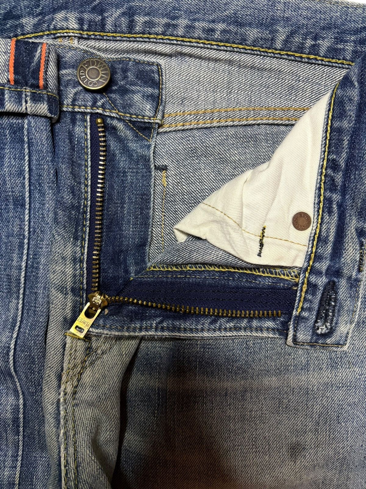 Edwin × Japanese Brand Vintage Japanese Edwin 505 Selvedge Mud Wash Distress Jeans Size US 31 - 10 Thumbnail