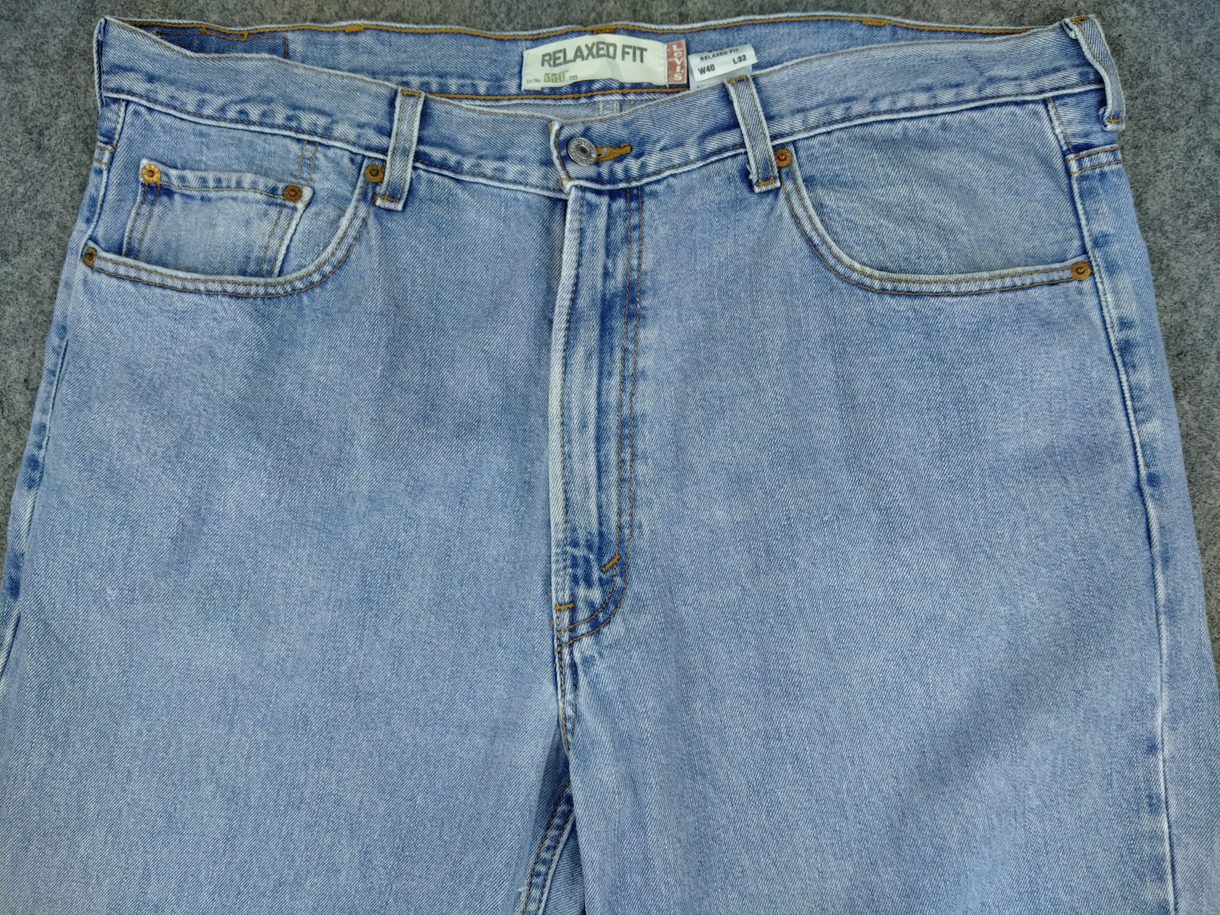 Levi's Light Wash Relaxed Fit Vintage Levi's 550 Denim -JN1040 Size US 40 / EU 56 - 3 Thumbnail