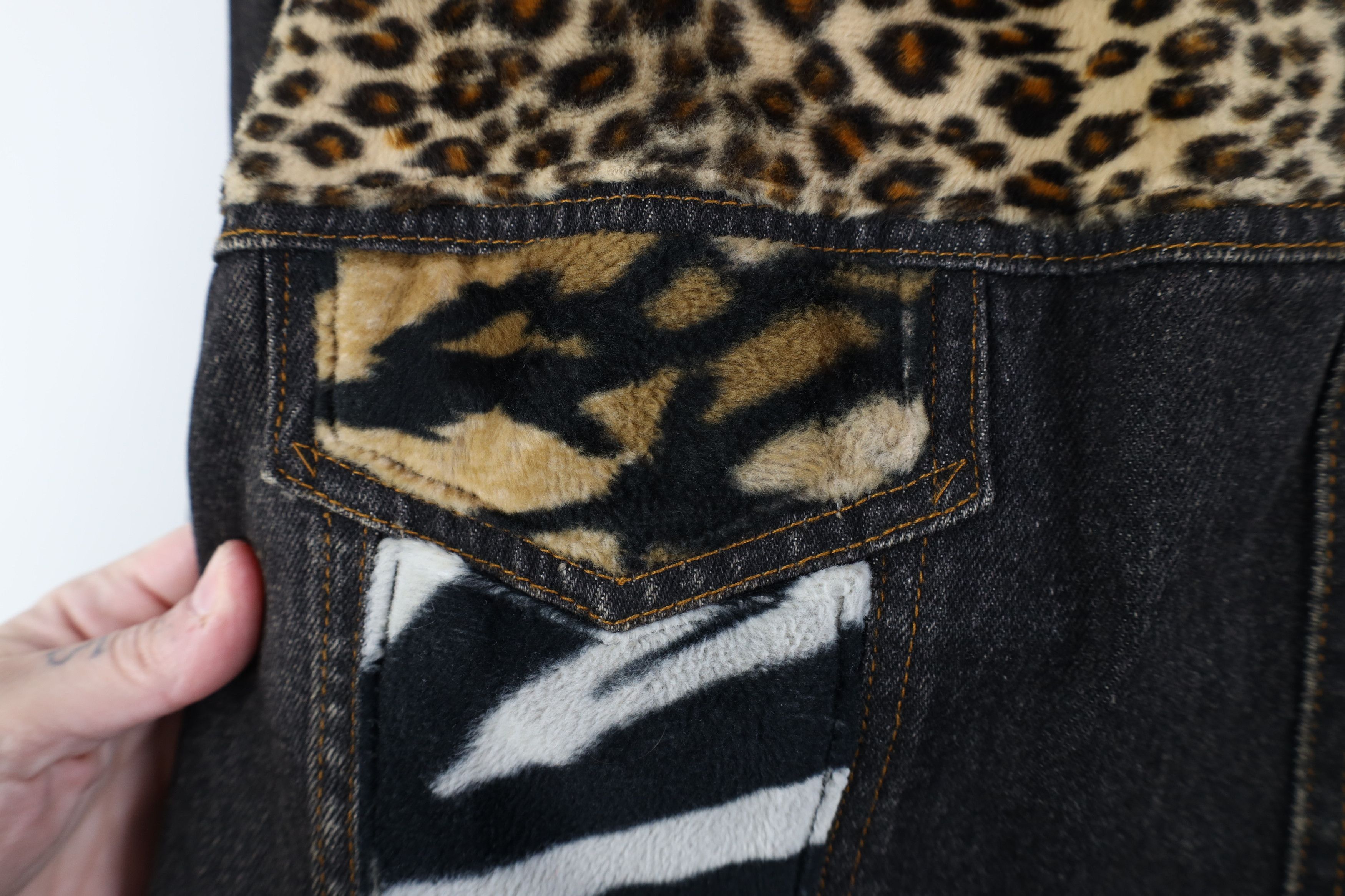 Vintage Vintage 90s Streetwear Quilted Denim Chore Barn Jacket Size L / US 10 / IT 46 - 4 Thumbnail