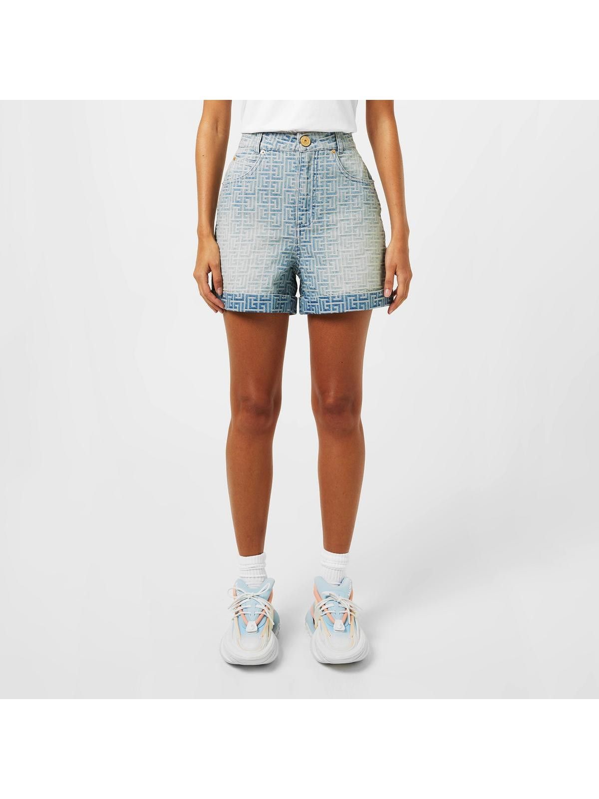 Balmain o1y0625 Logo Denim Short in Light Blue Size 27" / US 4 / IT 40 - 3 Thumbnail