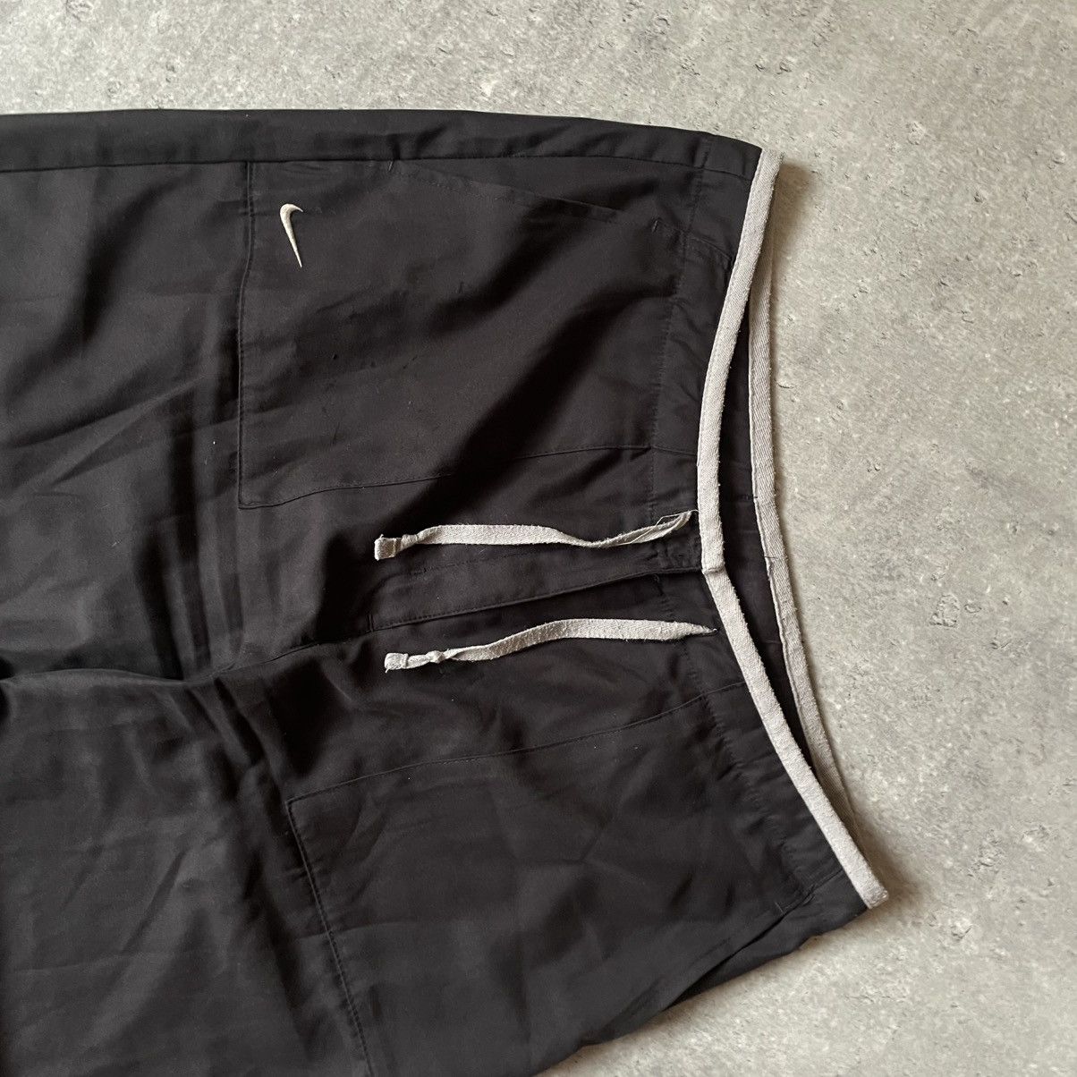 Nike Vintage 90s Nike Parachute Nylon Pants Size US 34 / EU 50 - 2 Thumbnail