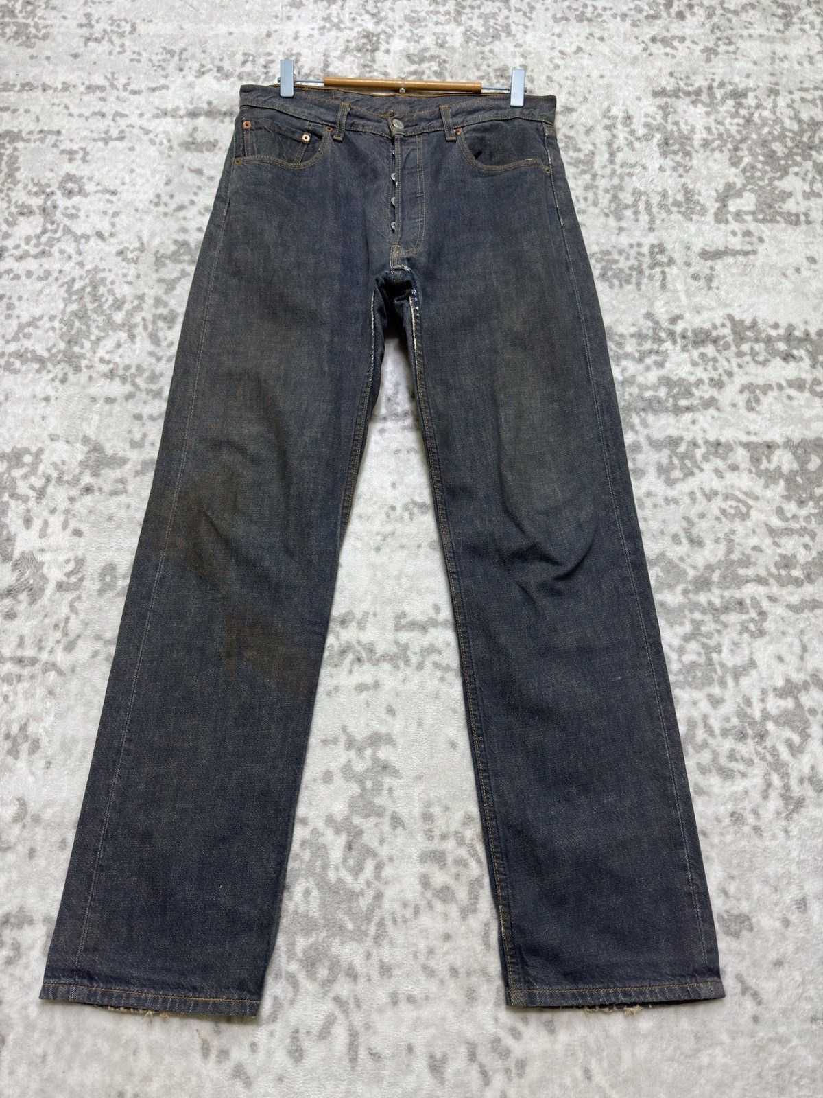 Levi's Vintage Levi's 501 Distressed classic straight-leg cut Size US 31 - 1 Thumbnail