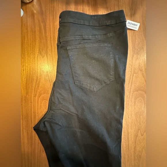Old Navy Old Navy Women's Black Jeggings Size 42" / US 20 - 4 Thumbnail