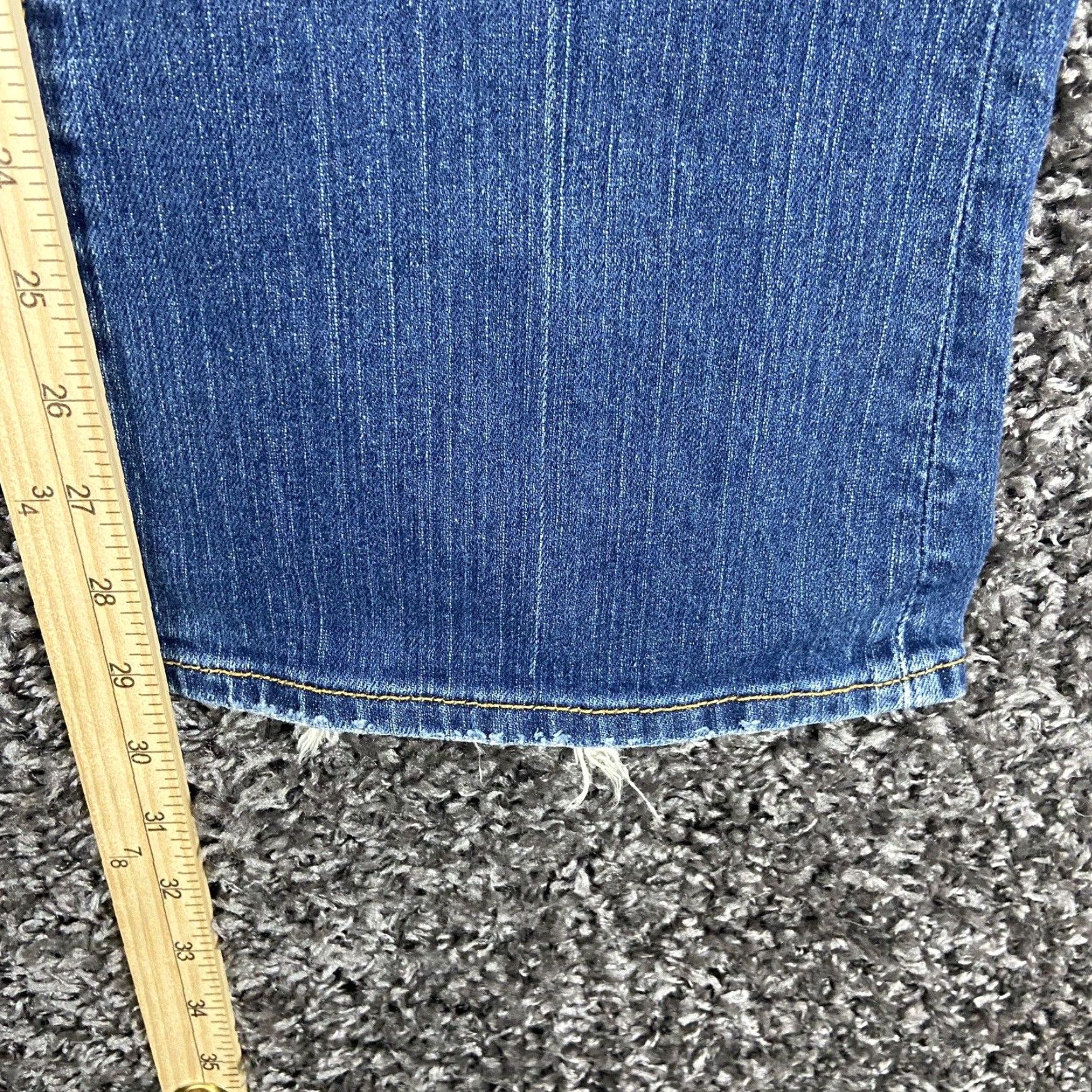 Old Navy OND Old Navy Denim Low Waist Bootcut Stretch Blue Jeans Women’s 12 Short Size 34" / US 12 / IT 48 - 7 Thumbnail
