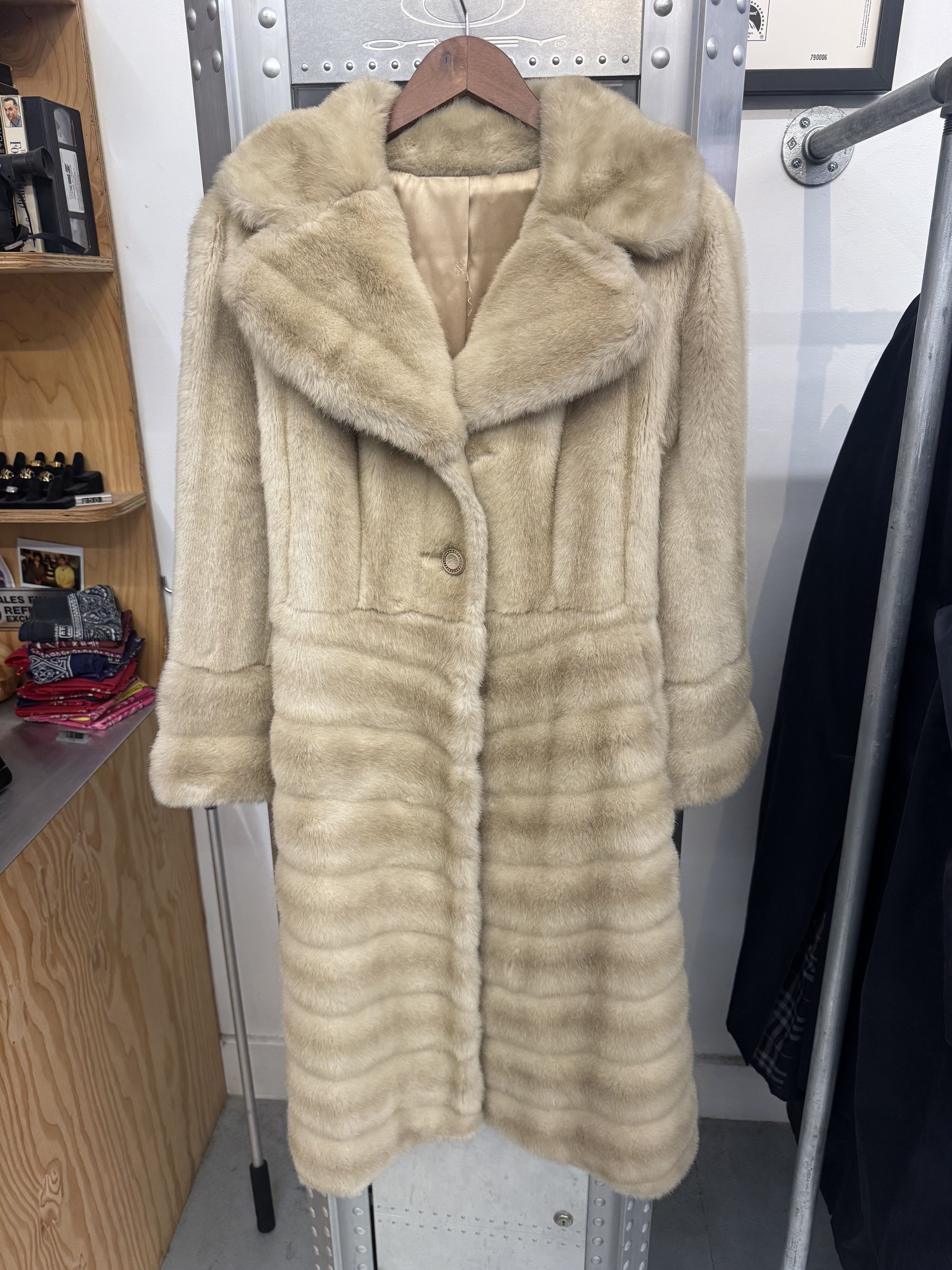 Other Vintage Fur Coat Size L / US 10 / IT 46 - 1 Thumbnail