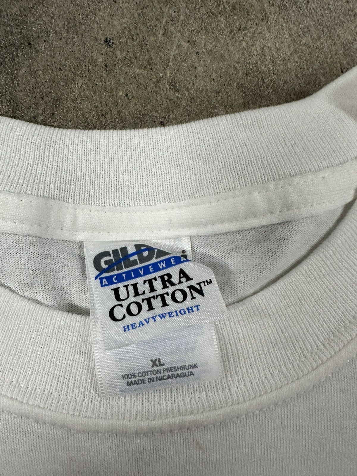 Gildan × Vintage Vintage 90s Mistletoe Belt Company Construction T-Shirt Size US XL / EU 56 / 4 - 11 Thumbnail