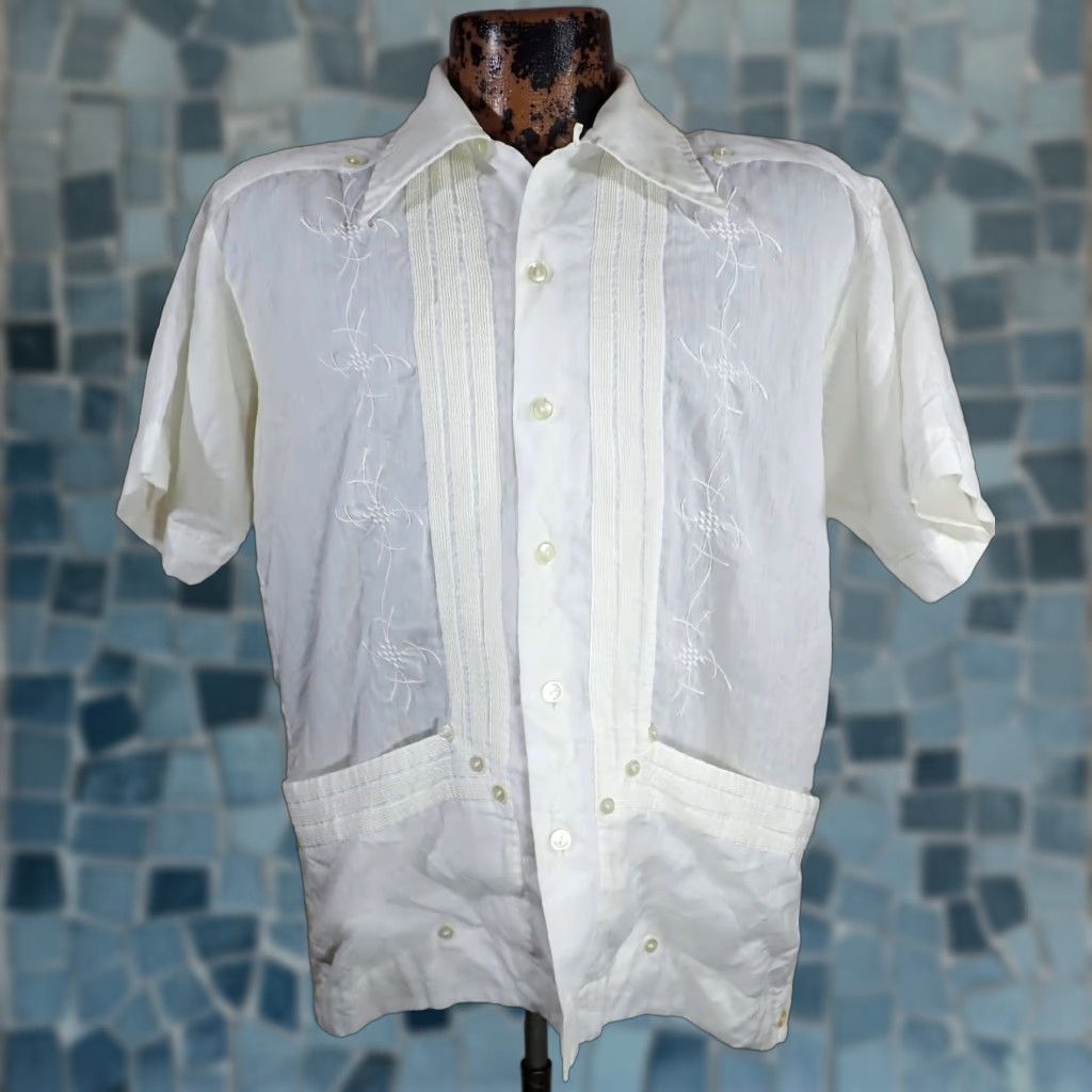 Vintage VINTAGE Caracol Shirt 60s 70s Loop Collar Guayabera Short Sleeve Button-Up White Mens M Cotton Summer Wedding Formal Casual 1960s 1970s Mexico Size 40R - 1 Thumbnail