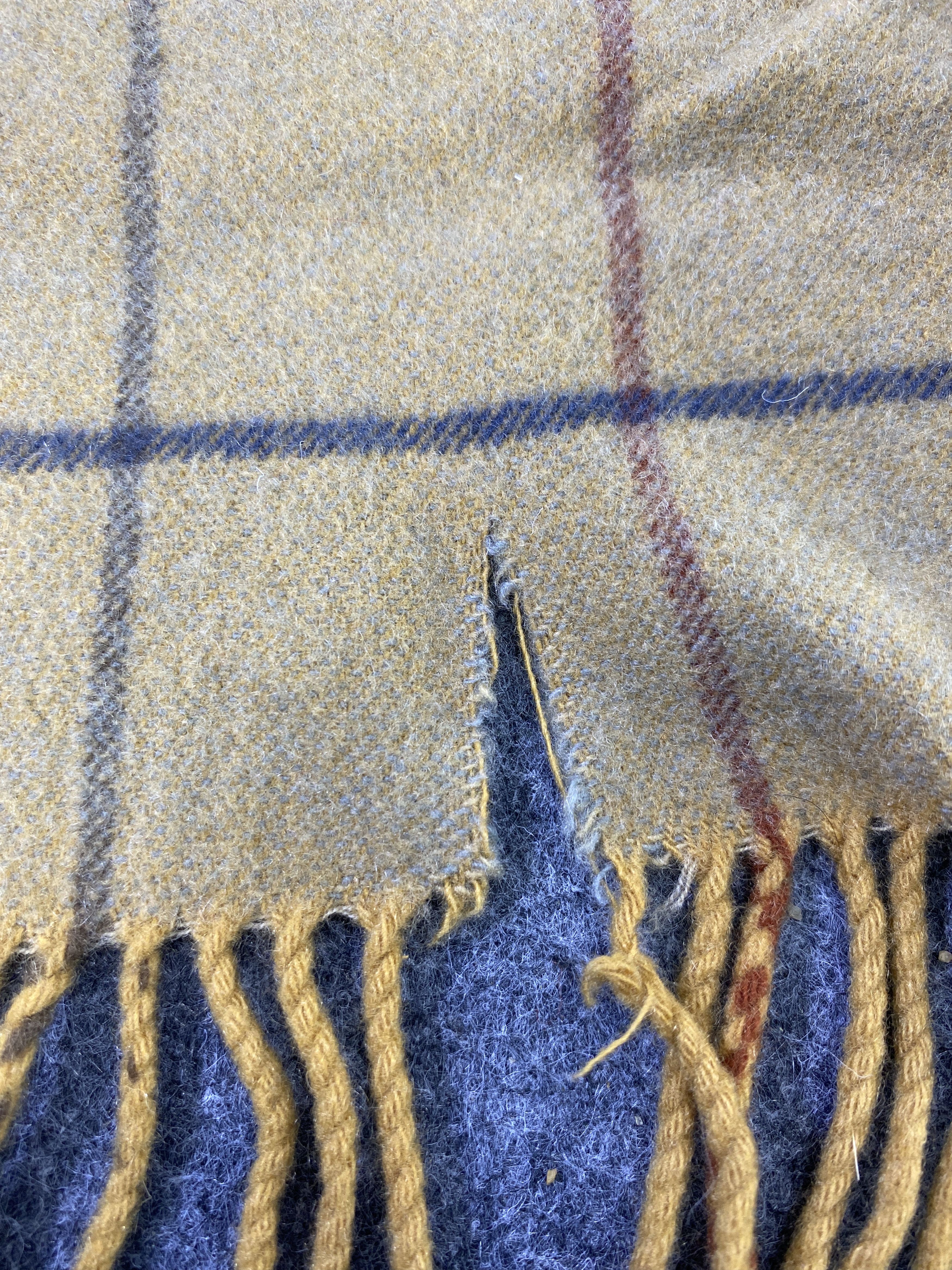 Burberry VINTAGE BURBERRY Scarf / Muffler / Neckwear -T688 Size ONE SIZE - 6 Thumbnail