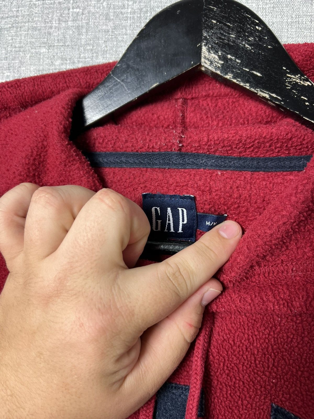 Gap Vintage Gap Pullover Fleece Red Oversized Hoodie Size US M / EU 48-50 / 2 - 9 Thumbnail