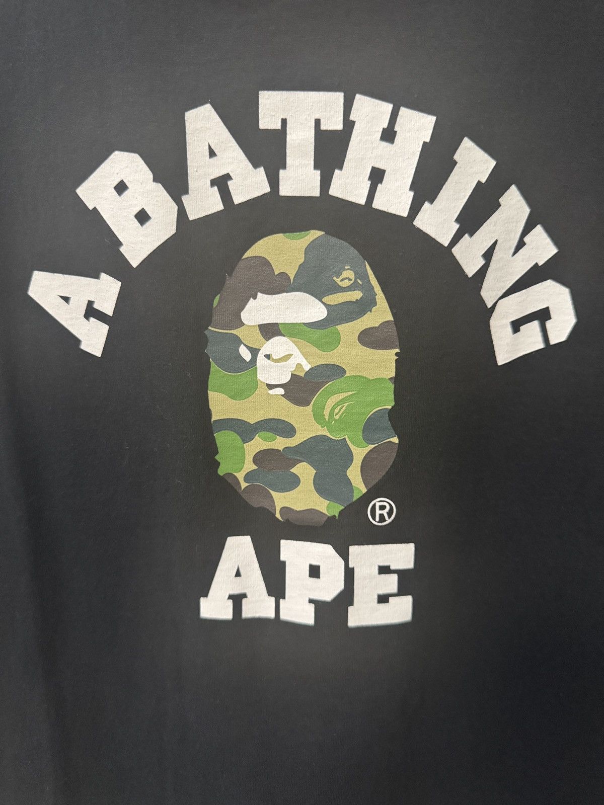 Bape Bape black short sleeve green camo Bape head tee Size XS / US 0-2 / IT 36-38 - 2 Thumbnail