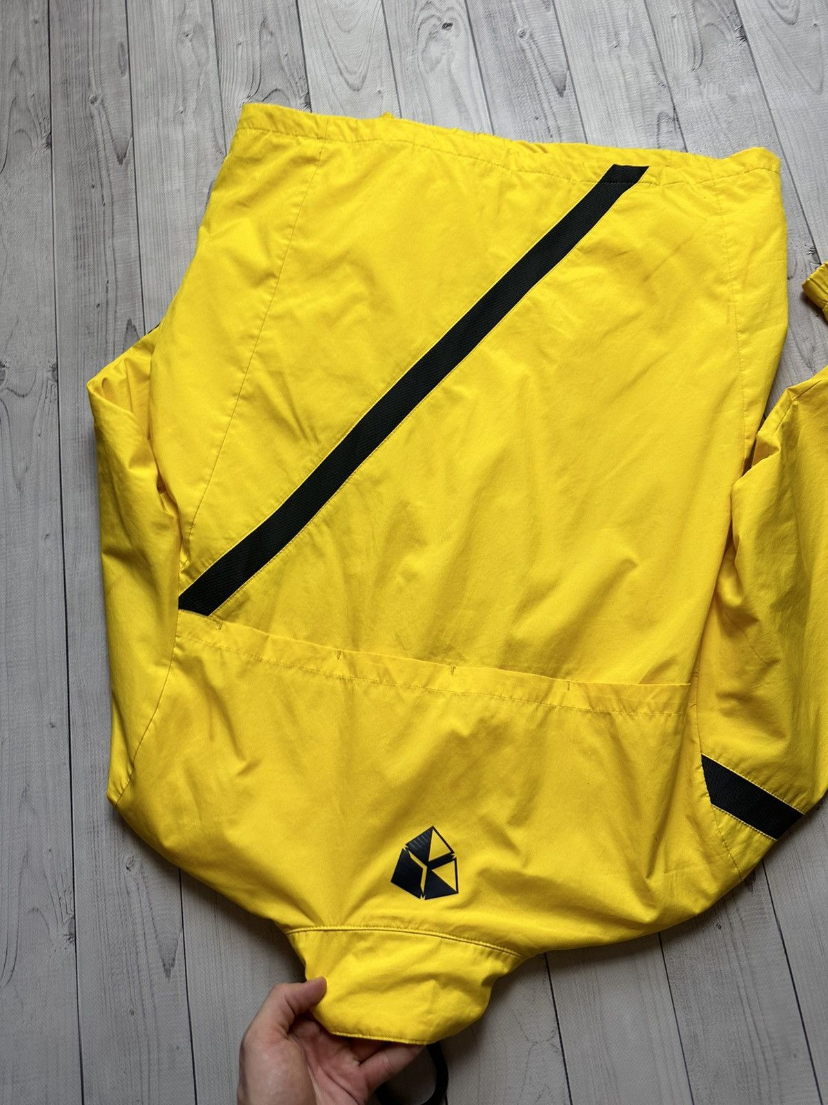 Nike × Vintage Vintage Nike Barcelona soccer track jacket size M yellow Size US M / EU 48-50 / 2 - 7 Thumbnail
