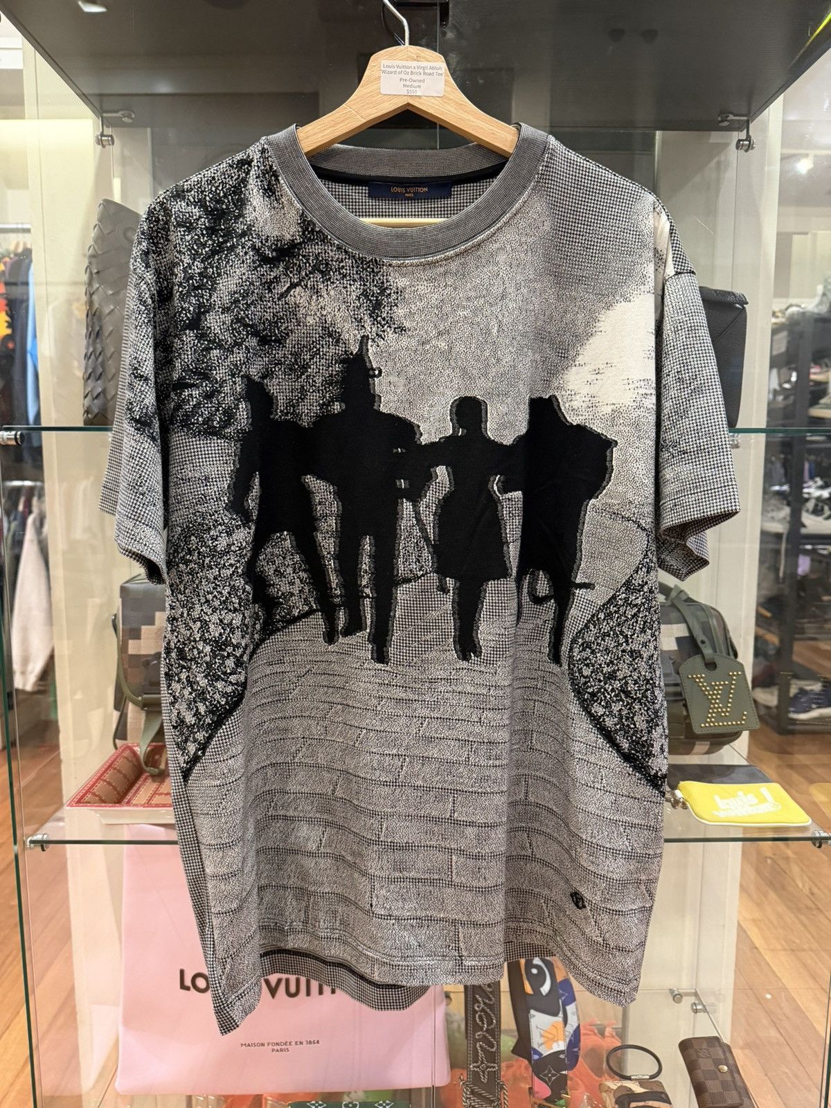 Louis Vuitton Louis Vuitton x Virgil Abloh ‘Wizard of Oz Brick Road’ Tee Size US M / EU 48-50 / 2 - 1 Thumbnail