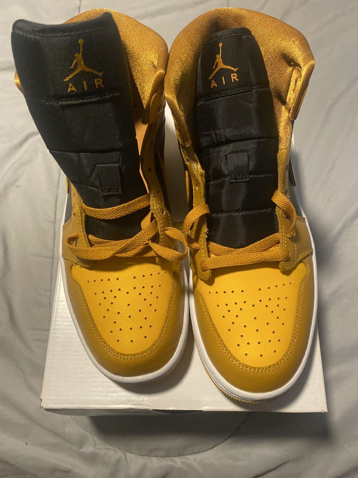 Jordan Brand Air Jordan 1 Size US 10.5 / EU 43-44 - 2 Thumbnail
