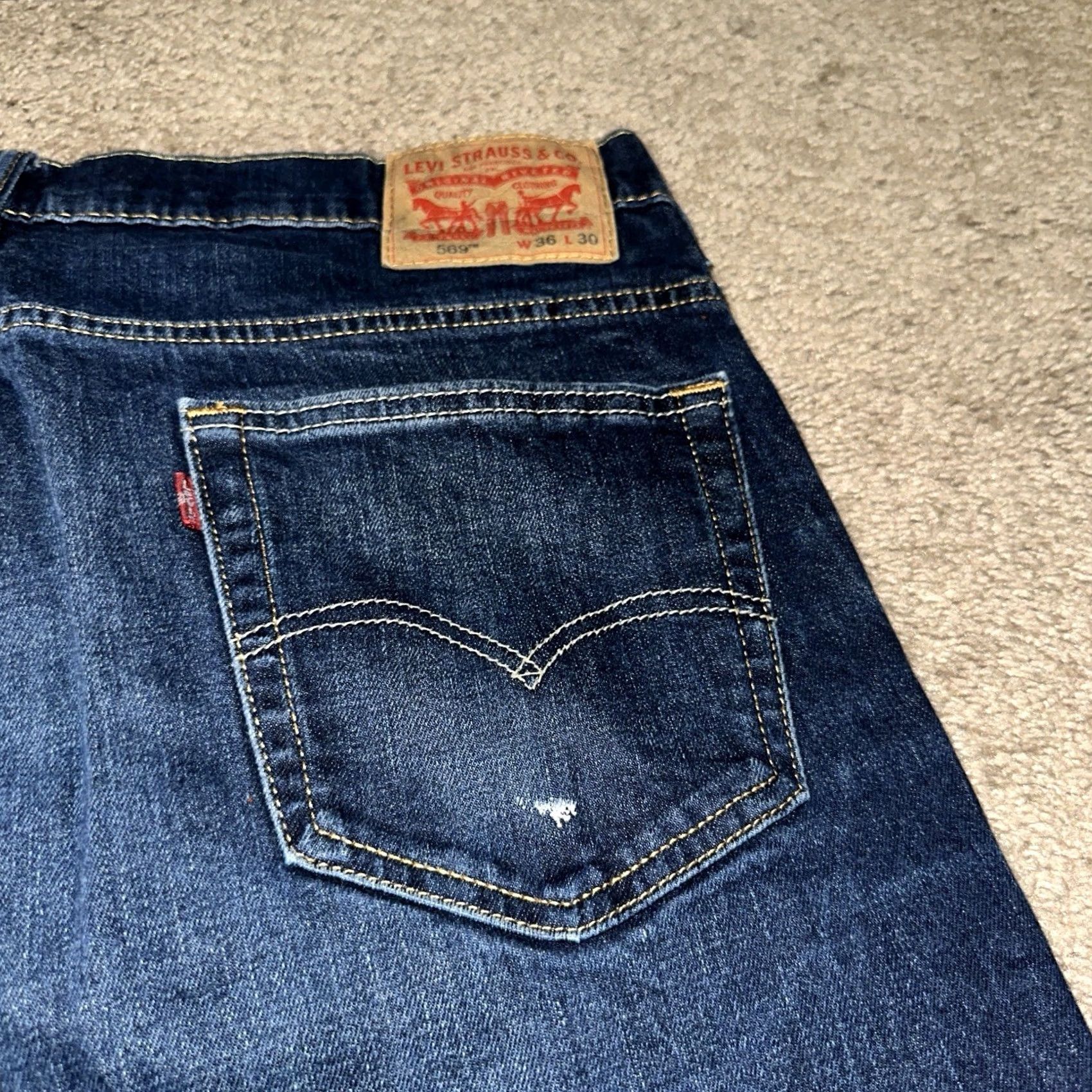 Levi's VINTAGE Levi's 550 Jeans 36x30 Straight Leg Baggy Skater Blue Denim 90s Mens Size US 36 / EU 52 - 4 Thumbnail