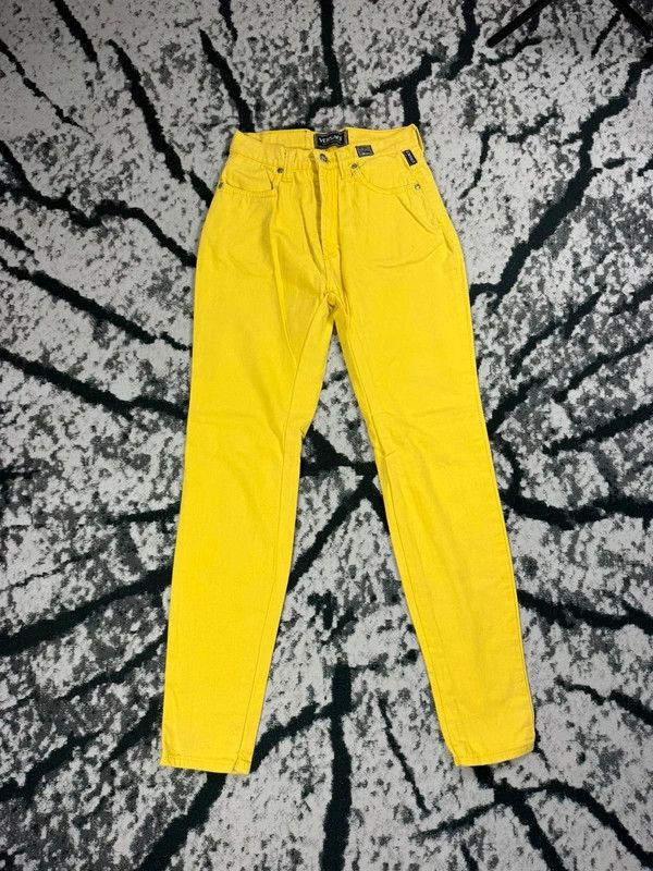 Versace Vintage Versace jeans pants yellow medusa logo S Size 26" / US 2 / IT 38 - 1 Thumbnail