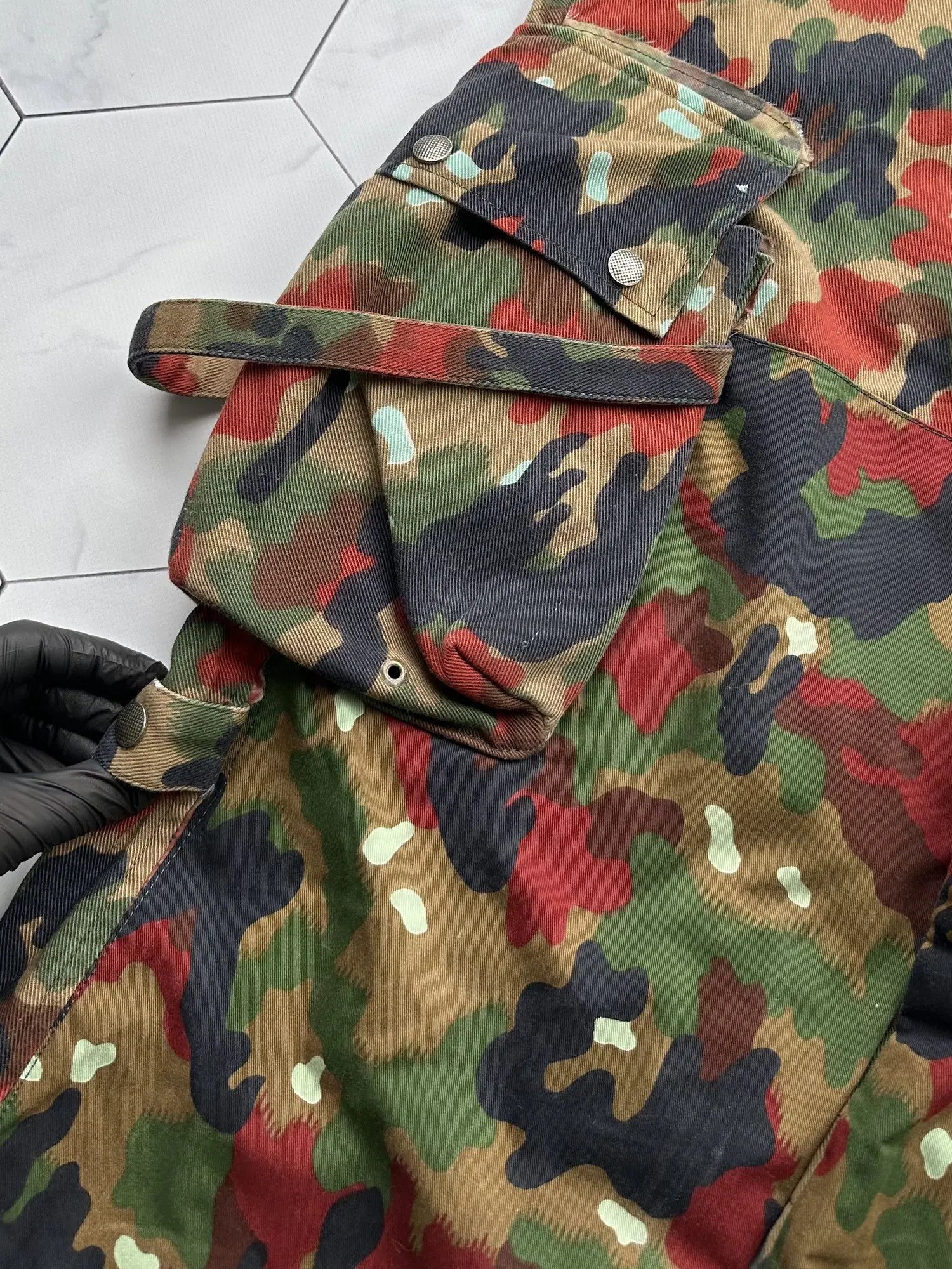 Japanese Brand Vintage Military Cargo Bondage Pants (B601)E2 Size US 36 / EU 52 - 6 Thumbnail