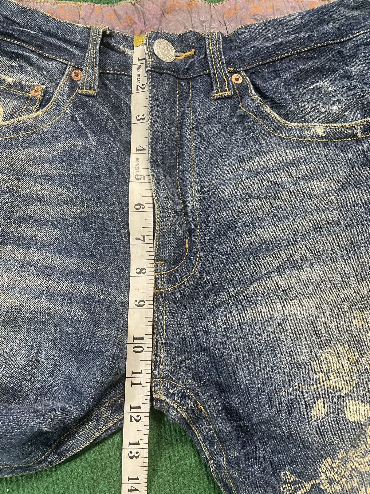 If Six Was Nine Vintage Japanese Jean with Koi Fish Painted Size US 32 / EU 48 - 10 Thumbnail