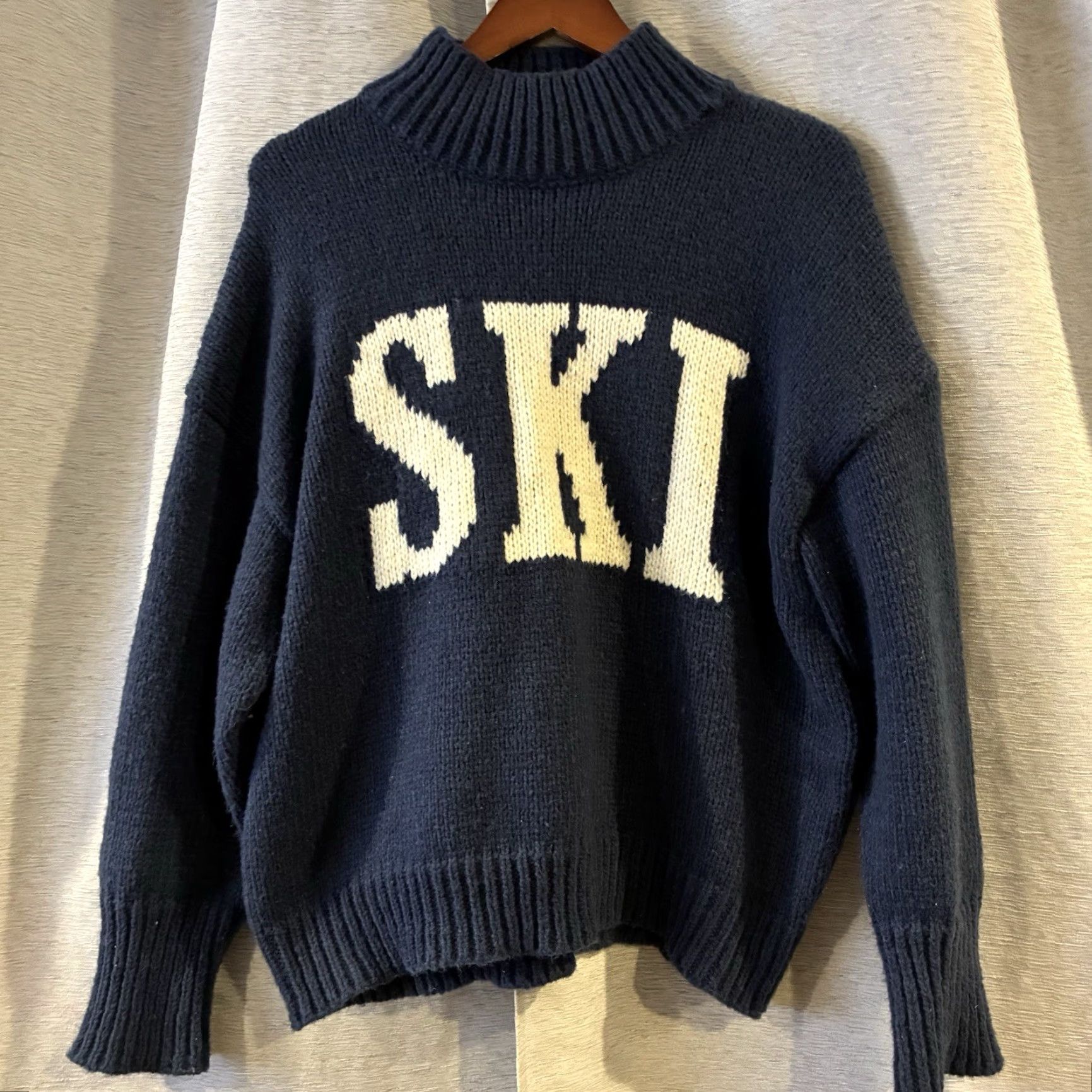 Vintage LELIS Blue Size Medium SKI Lettering Turtleneck Knit Sweater Outdoor Women’s Size M / US 6-8 / IT 42-44 - 3 Thumbnail