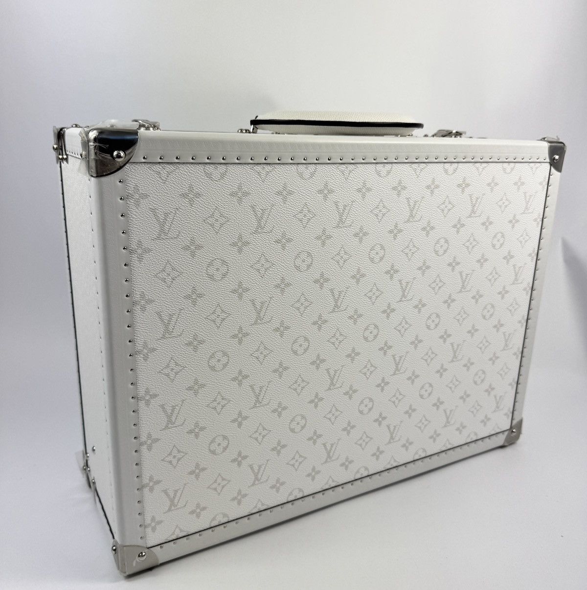 Louis Vuitton Bisten 50 Suitcase Size ONE SIZE - 3 Thumbnail