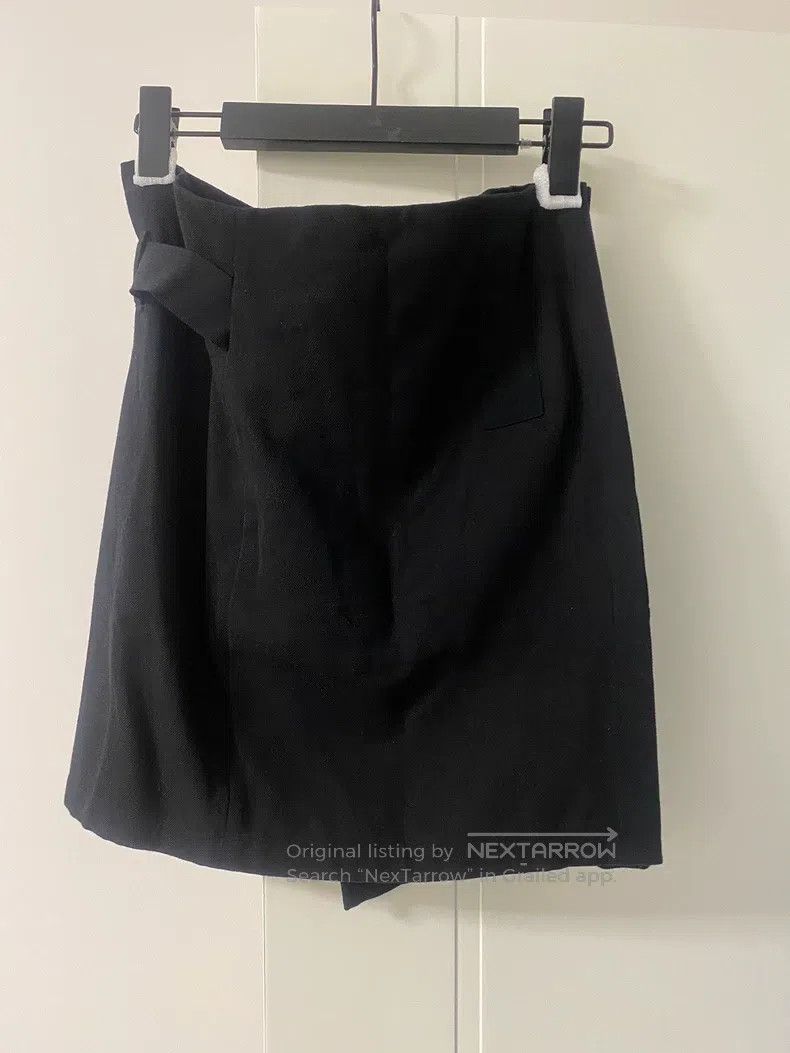 Ann Demeulemeester Ann Demeulemeester Black wool half skirt Size 25" / US 0 / IT 36 - 1 Thumbnail