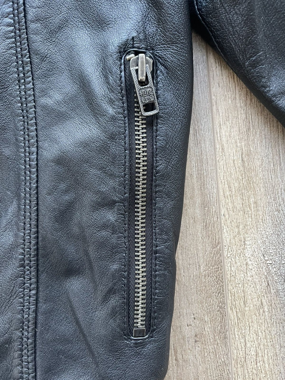 Superdry Superdry Fine Tailoring Co. Hooded Leather Bomber Size XS / US 0-2 / IT 36-38 - 6 Thumbnail