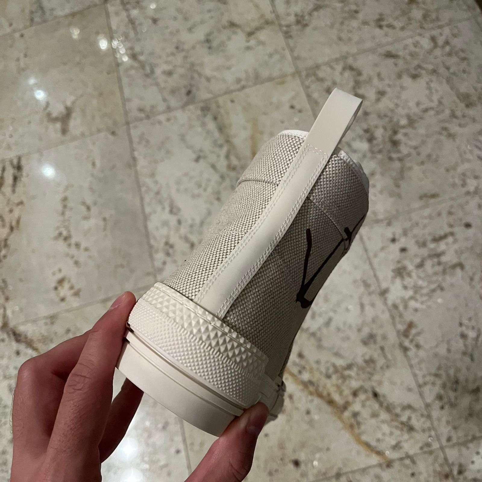 Dior × Travis Scott o1rshd1 Cactus Jack B23 High Top Logo Sneakers in Off White Size US 9 / EU 42 - 19 Thumbnail