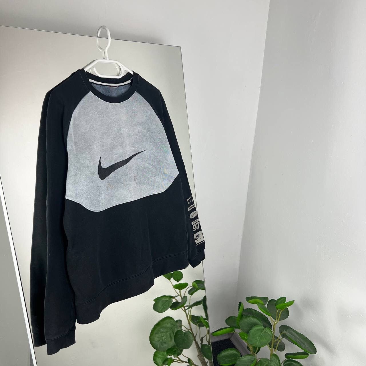 Vintage Y2K Nike Swoosh Big Logo Baggy Drill Size US M / EU 48-50 / 2 - 1 Thumbnail
